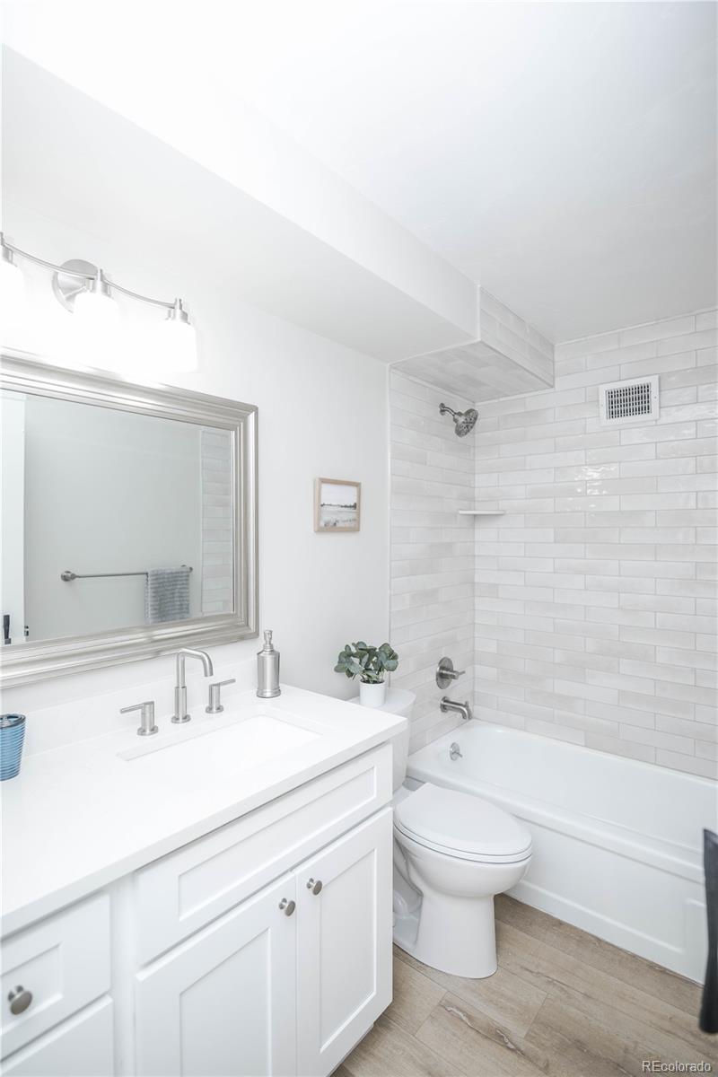 MLS Image #19 for 9155 e center avenue,denver, Colorado