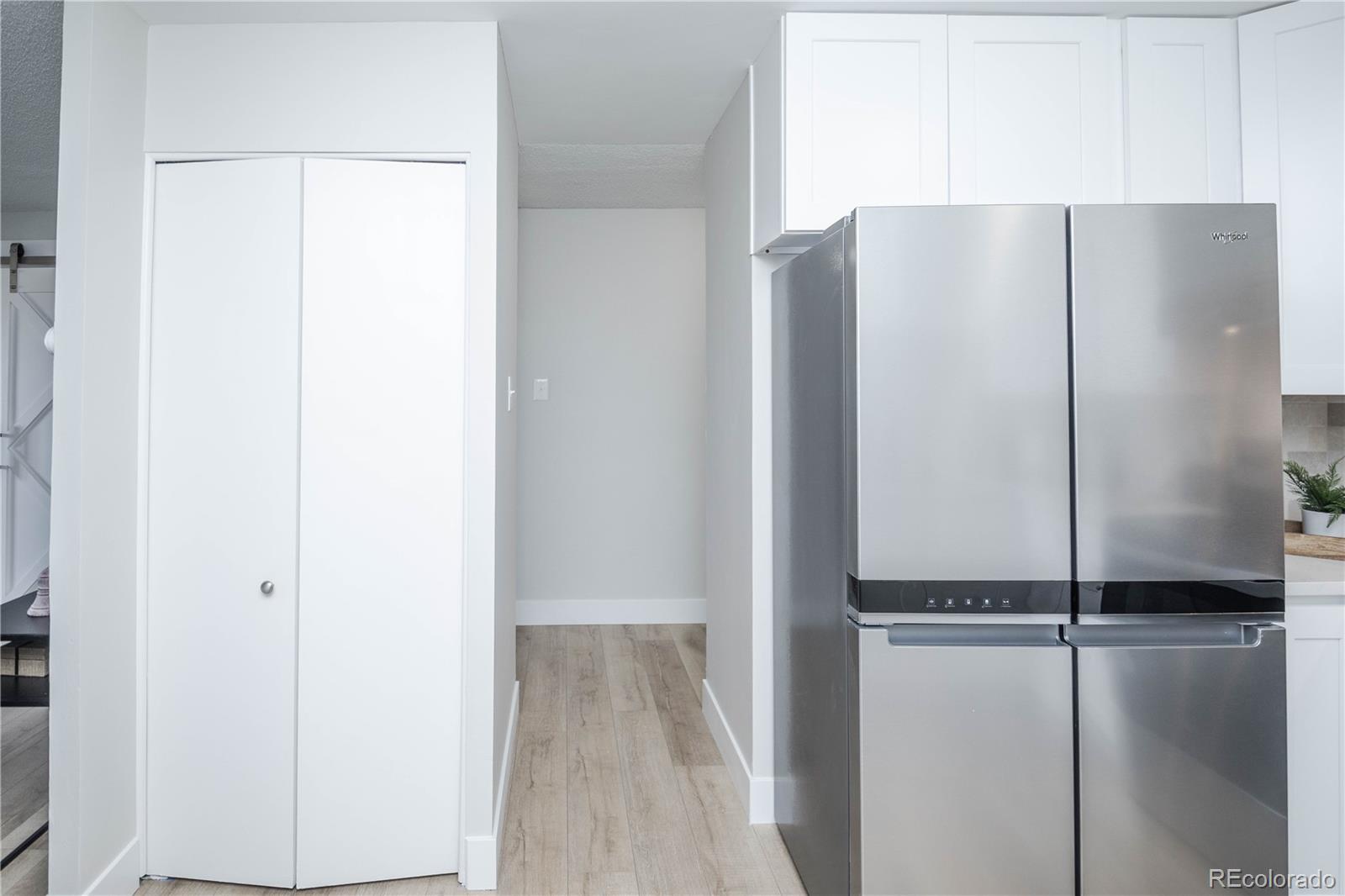 MLS Image #4 for 9155 e center avenue,denver, Colorado