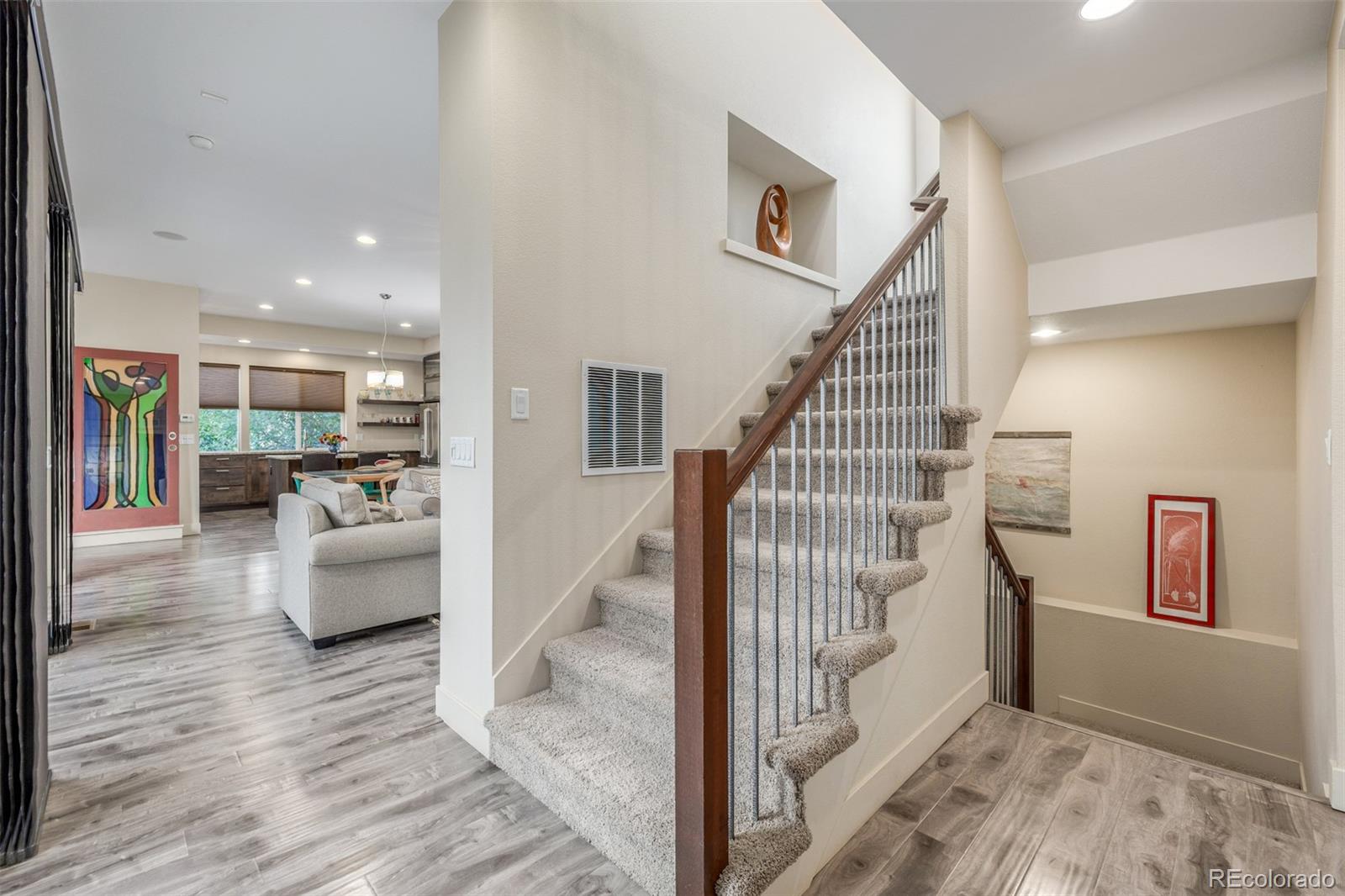 MLS Image #10 for 6761  alan drive,denver, Colorado