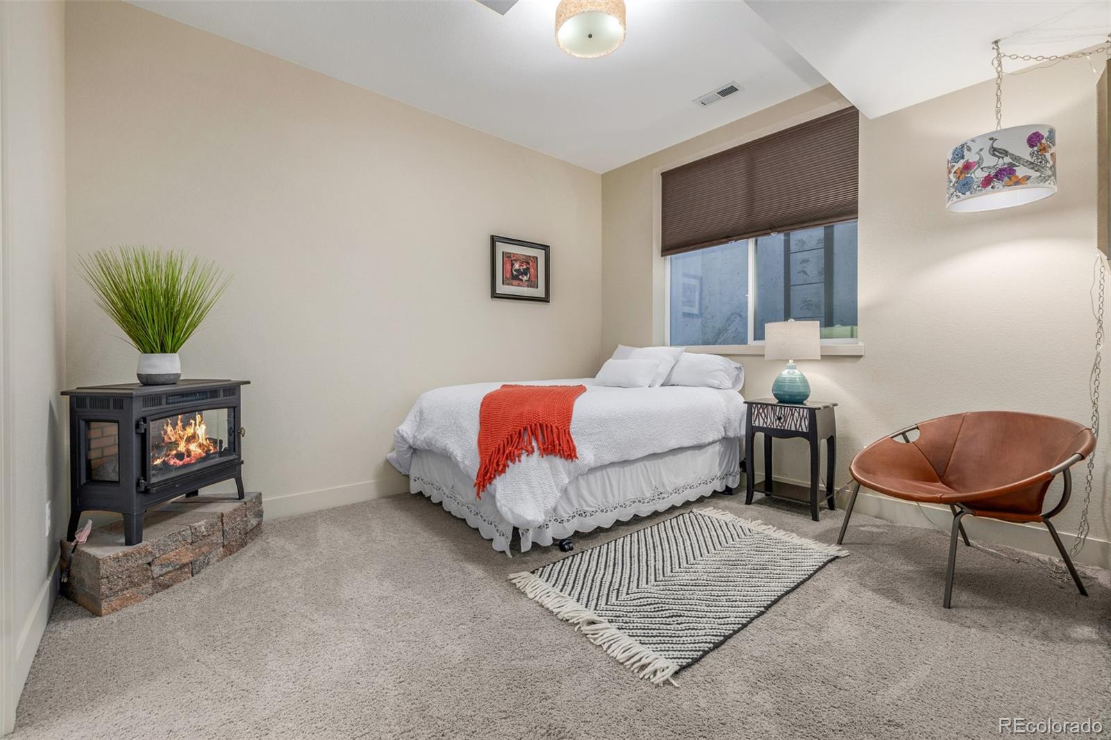 MLS Image #33 for 6761  alan drive,denver, Colorado