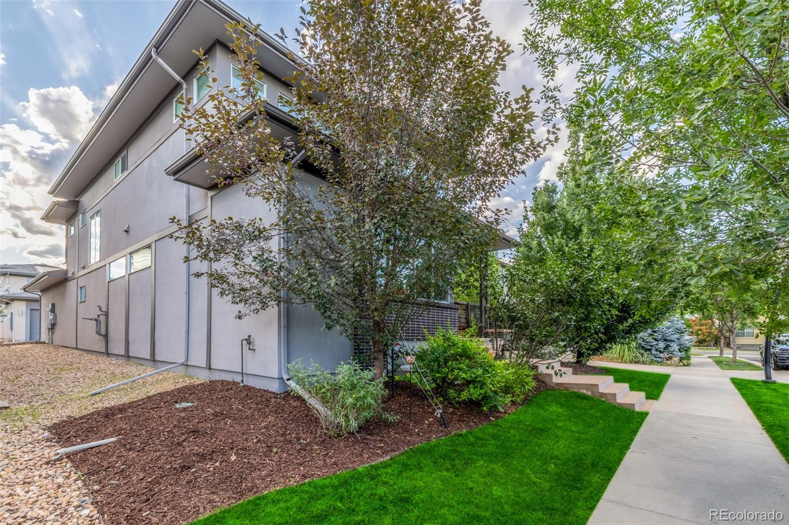 MLS Image #44 for 6761  alan drive,denver, Colorado