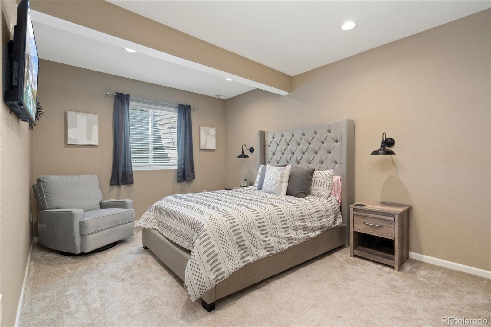 MLS Image #13 for 8541  allenbrook drive,windsor, Colorado