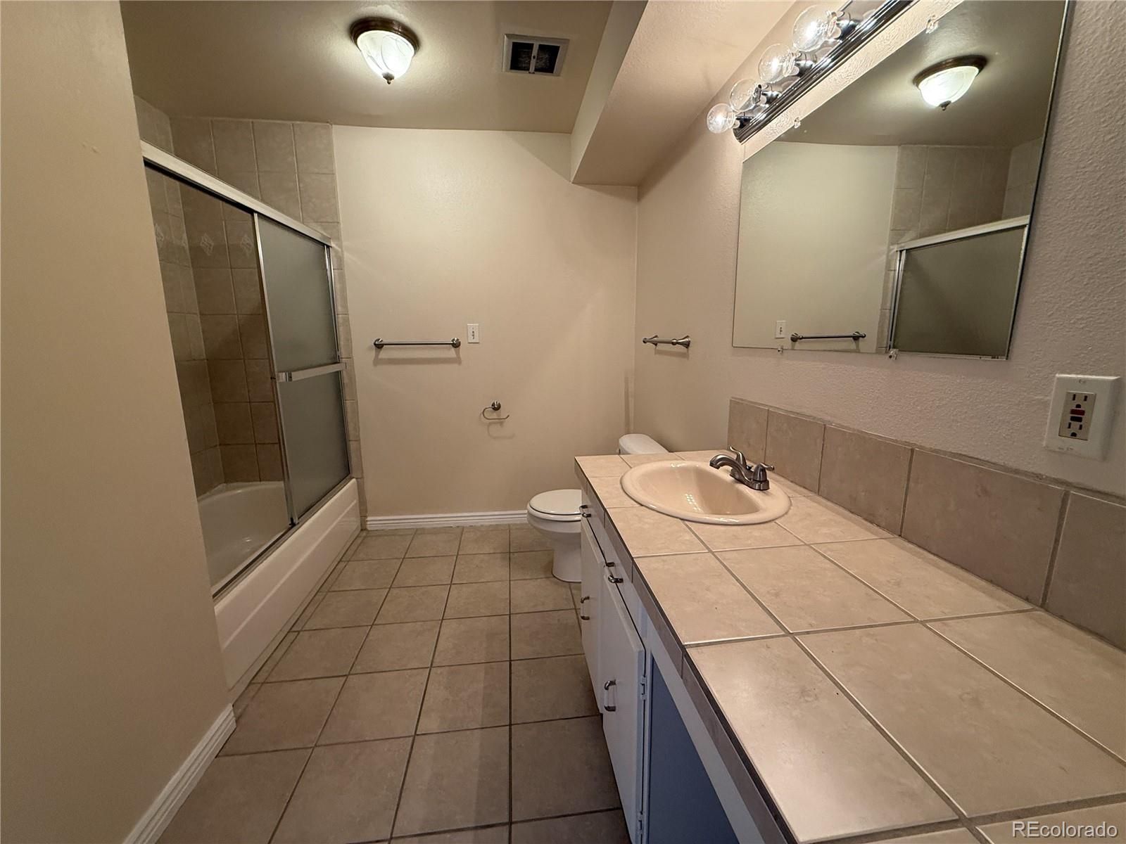 MLS Image #12 for 7695 e quincy avenue 207,denver, Colorado