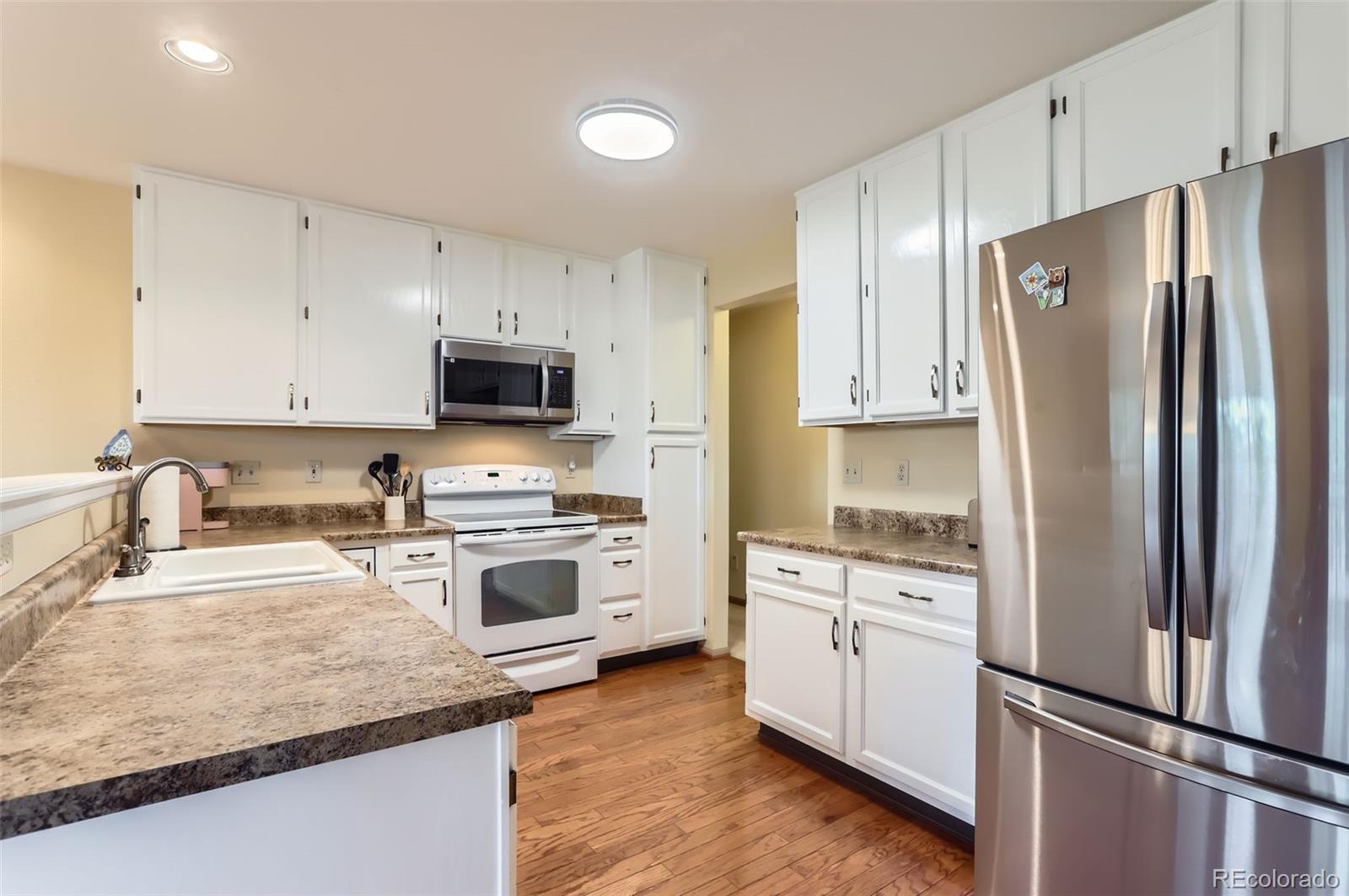 MLS Image #11 for 4972  greenwich drive,highlands ranch, Colorado