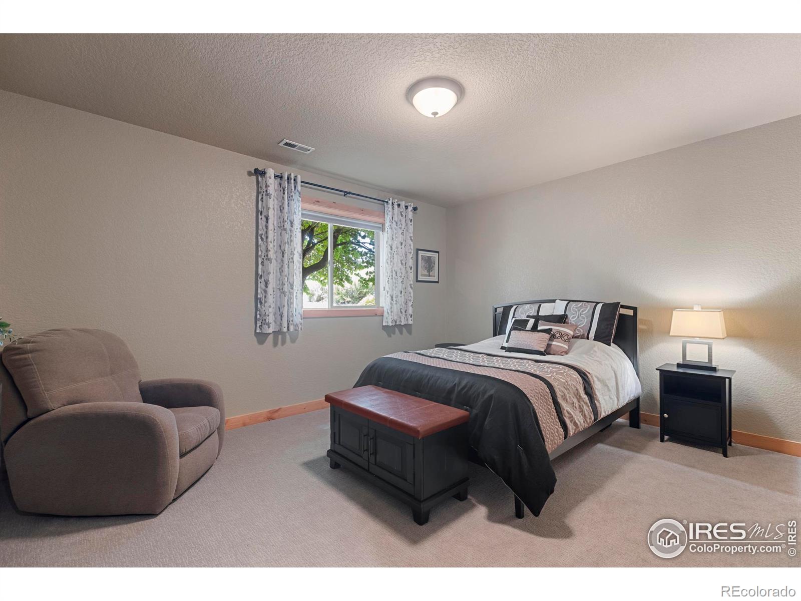 MLS Image #27 for 37044  soaring eagle circle,severance, Colorado