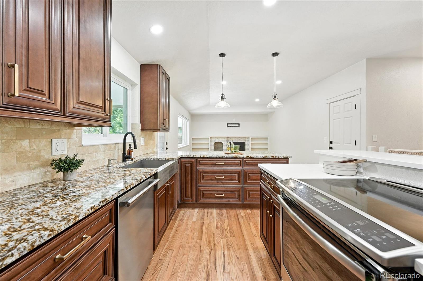 MLS Image #5 for 7035 s gray court,littleton, Colorado