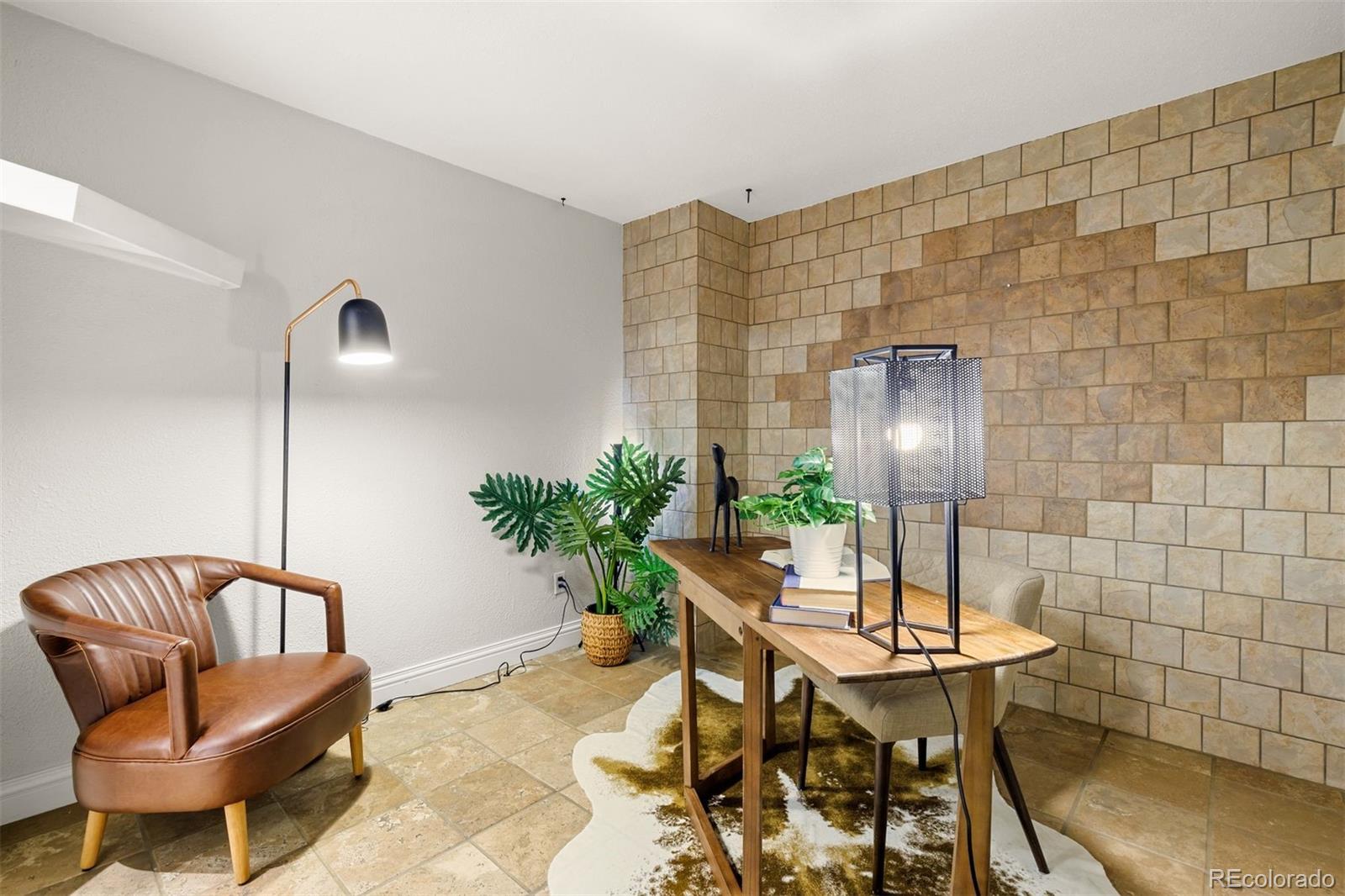 MLS Image #16 for 1777  larimer street,denver, Colorado