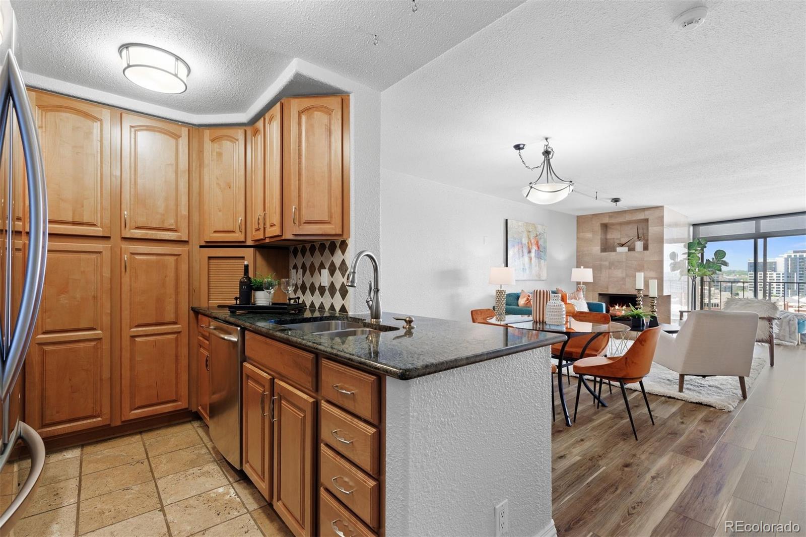 MLS Image #7 for 1777  larimer street,denver, Colorado