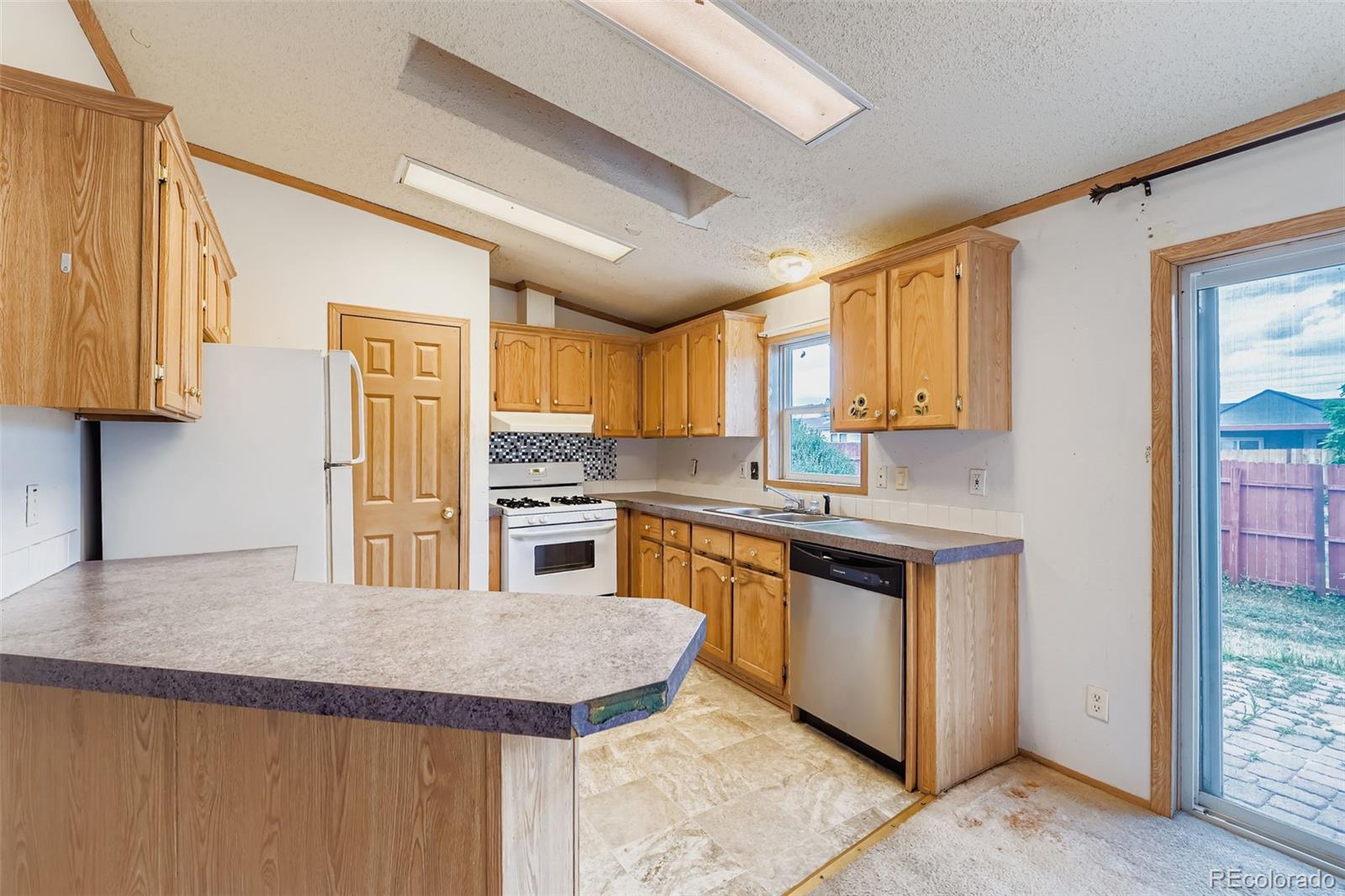 MLS Image #8 for 150  valdai street,brighton, Colorado