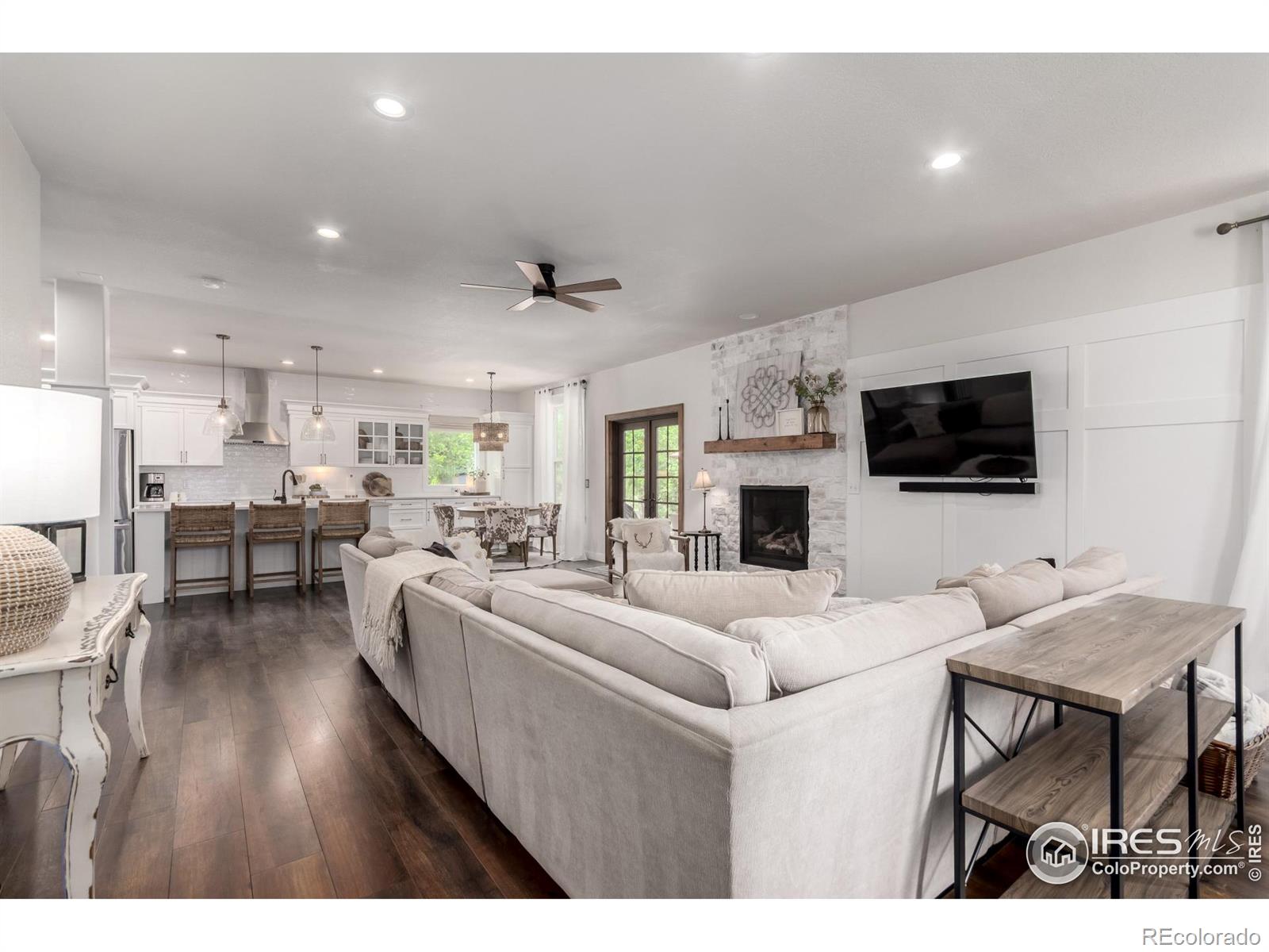 MLS Image #11 for 3290  discovery court,broomfield, Colorado