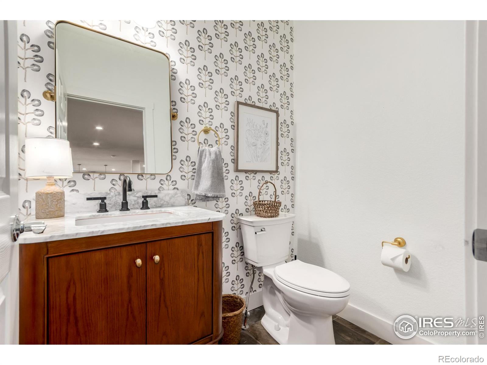 MLS Image #14 for 3290  discovery court,broomfield, Colorado