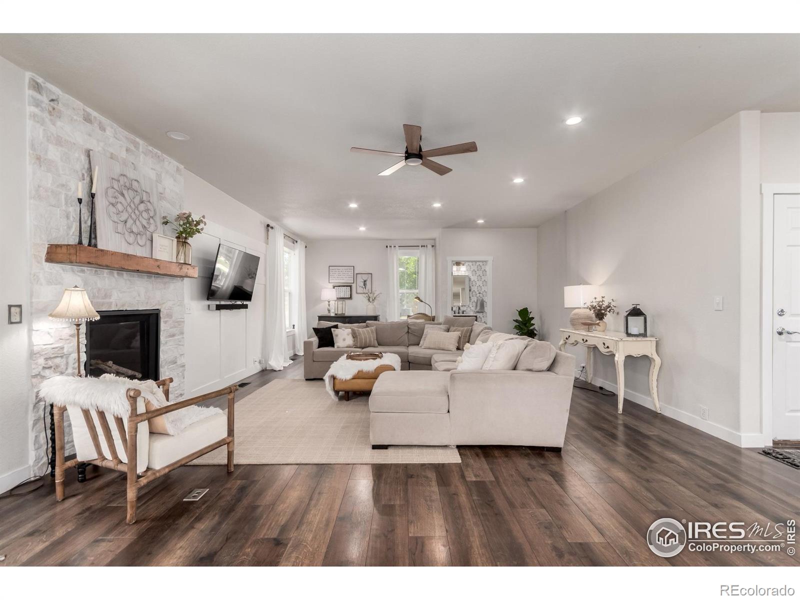MLS Image #9 for 3290  discovery court,broomfield, Colorado