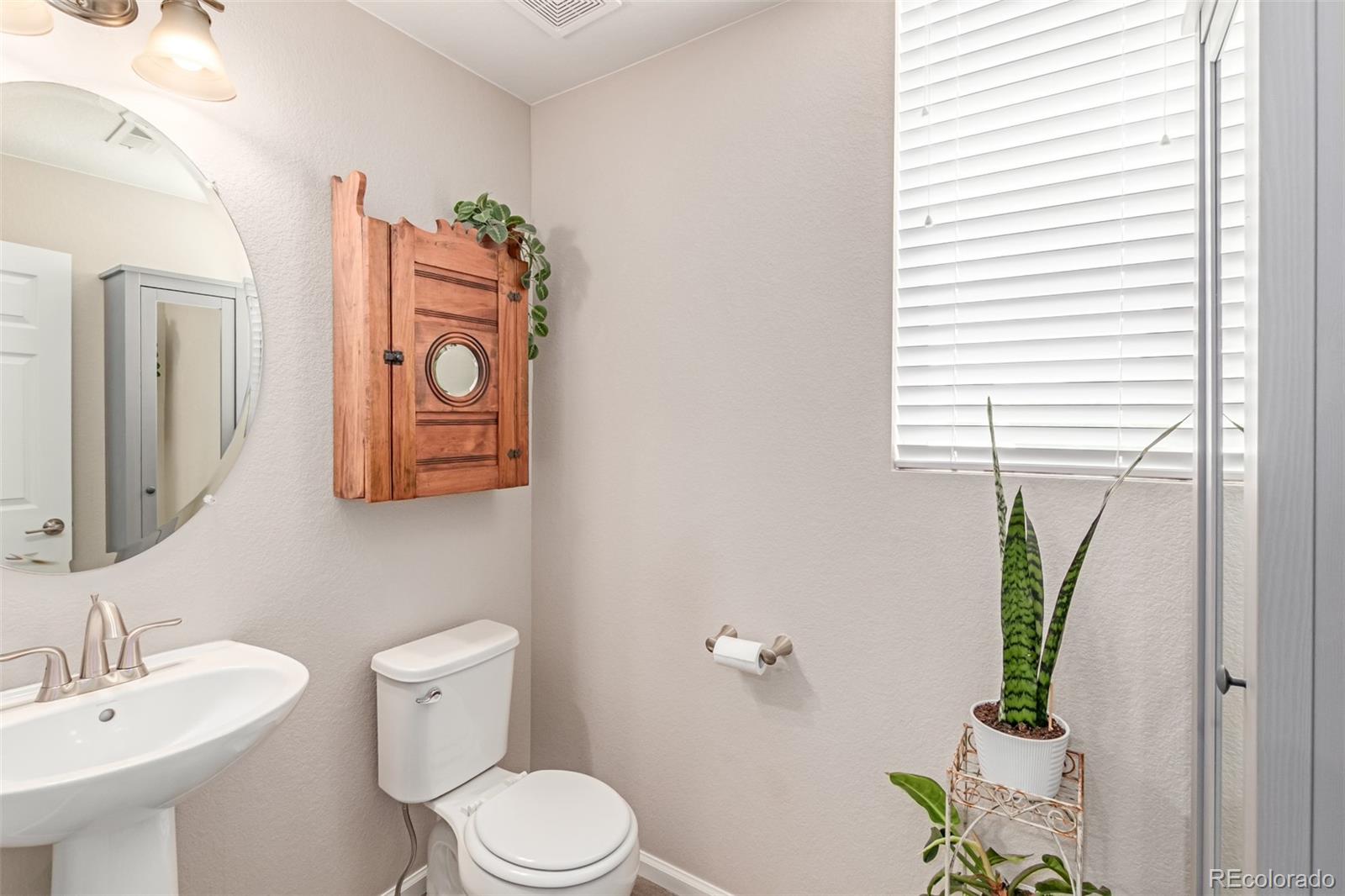 MLS Image #10 for 4790  kittredge street,denver, Colorado