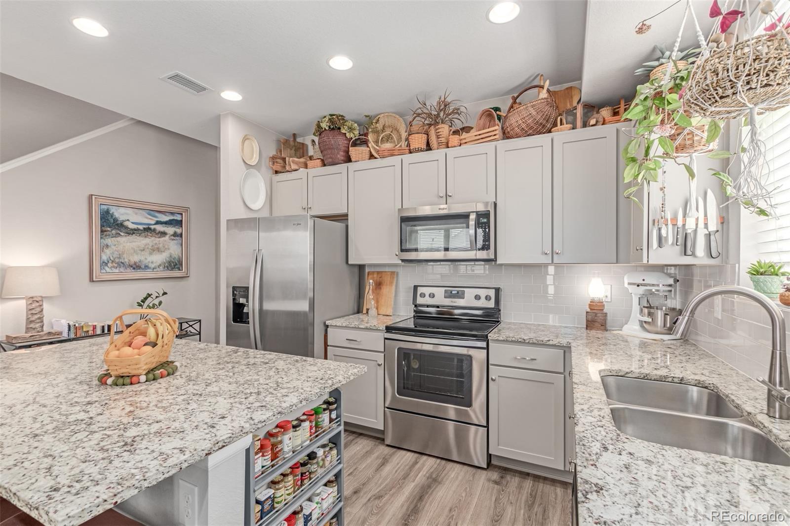 MLS Image #8 for 4790  kittredge street,denver, Colorado