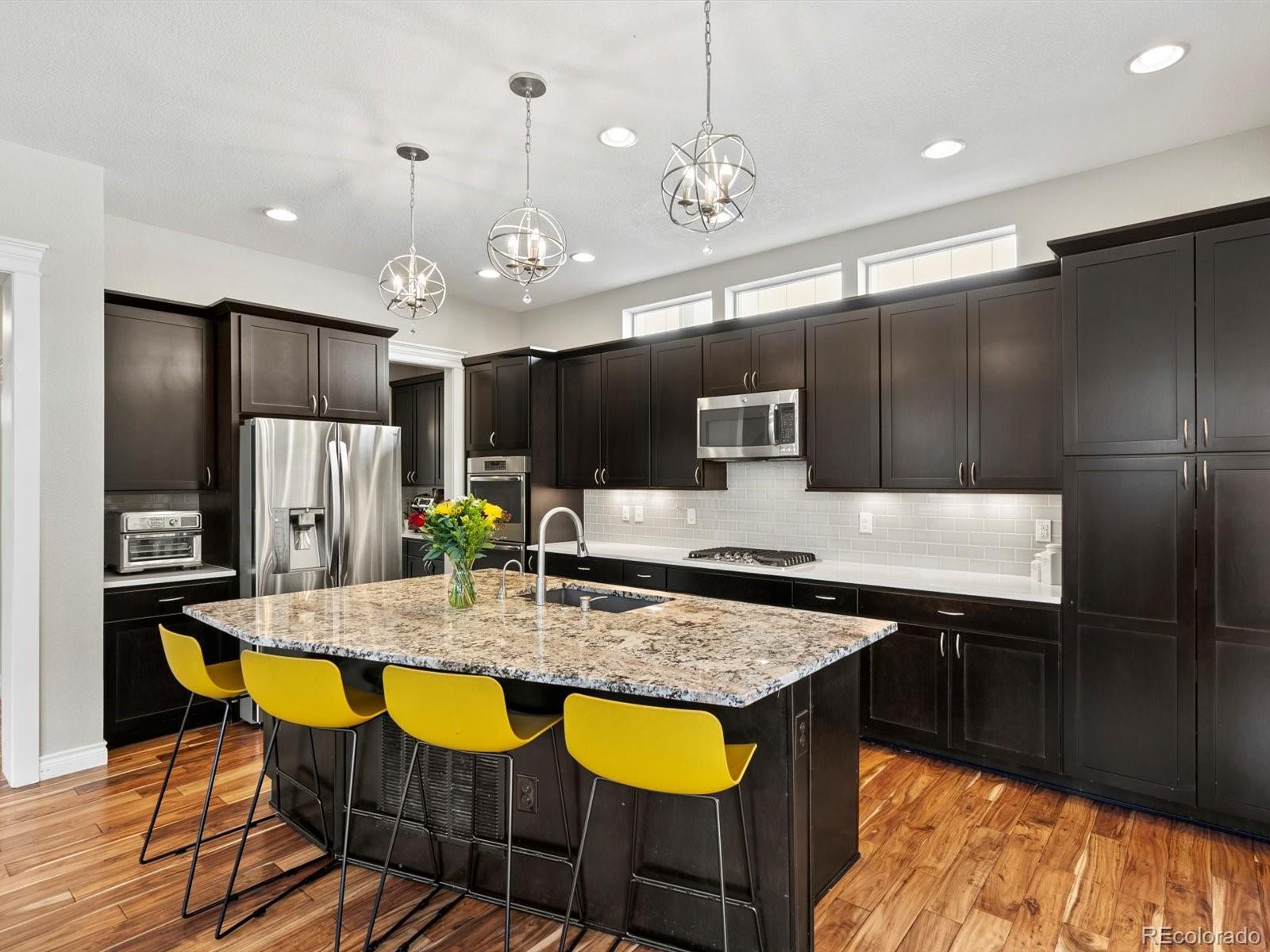 MLS Image #10 for 8012 e 50th drive,denver, Colorado