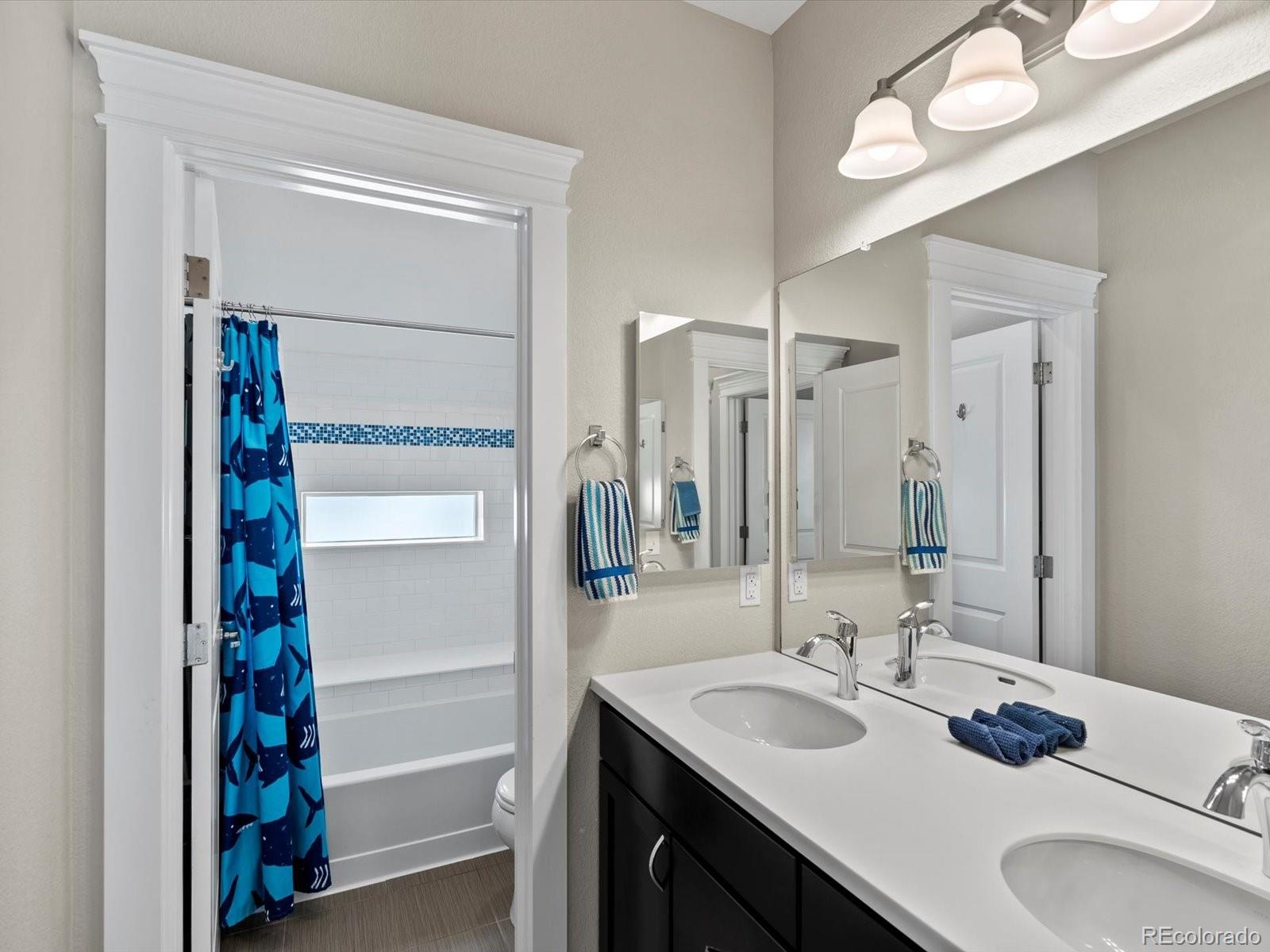 MLS Image #32 for 8012 e 50th drive,denver, Colorado