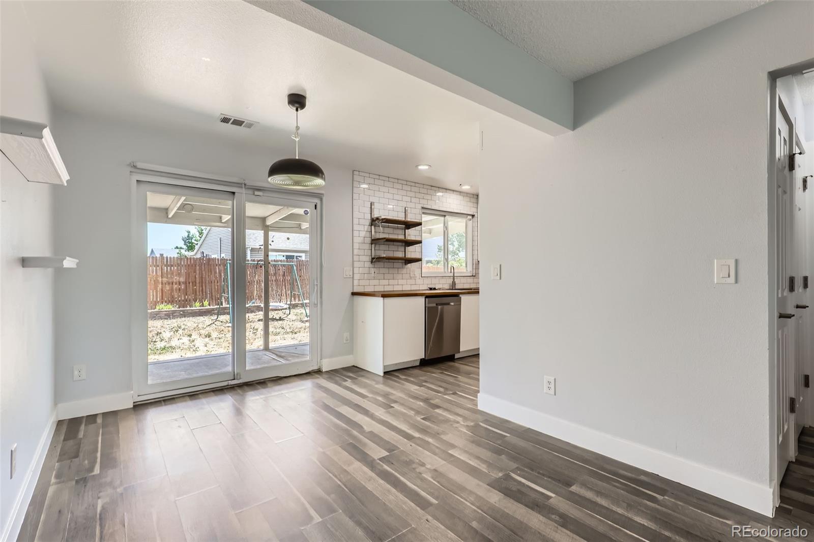 MLS Image #7 for 4932  jasper street,denver, Colorado