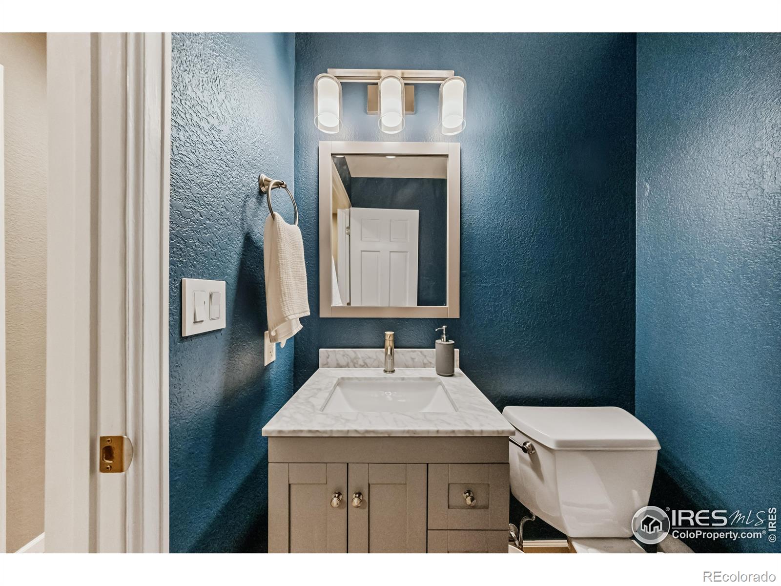 MLS Image #15 for 2030  emerald drive,longmont, Colorado