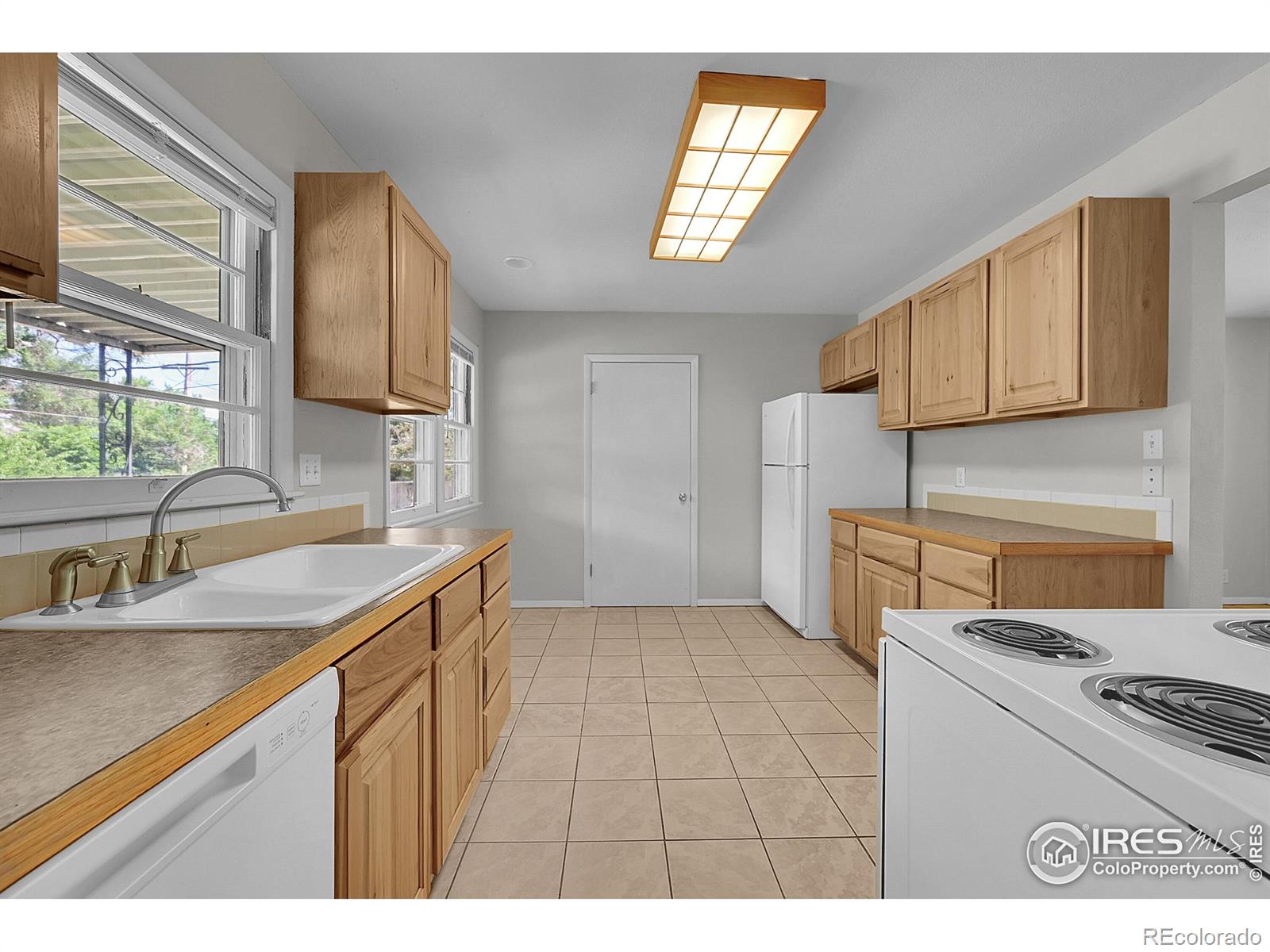 MLS Image #3 for 2416  15th avenue,greeley, Colorado