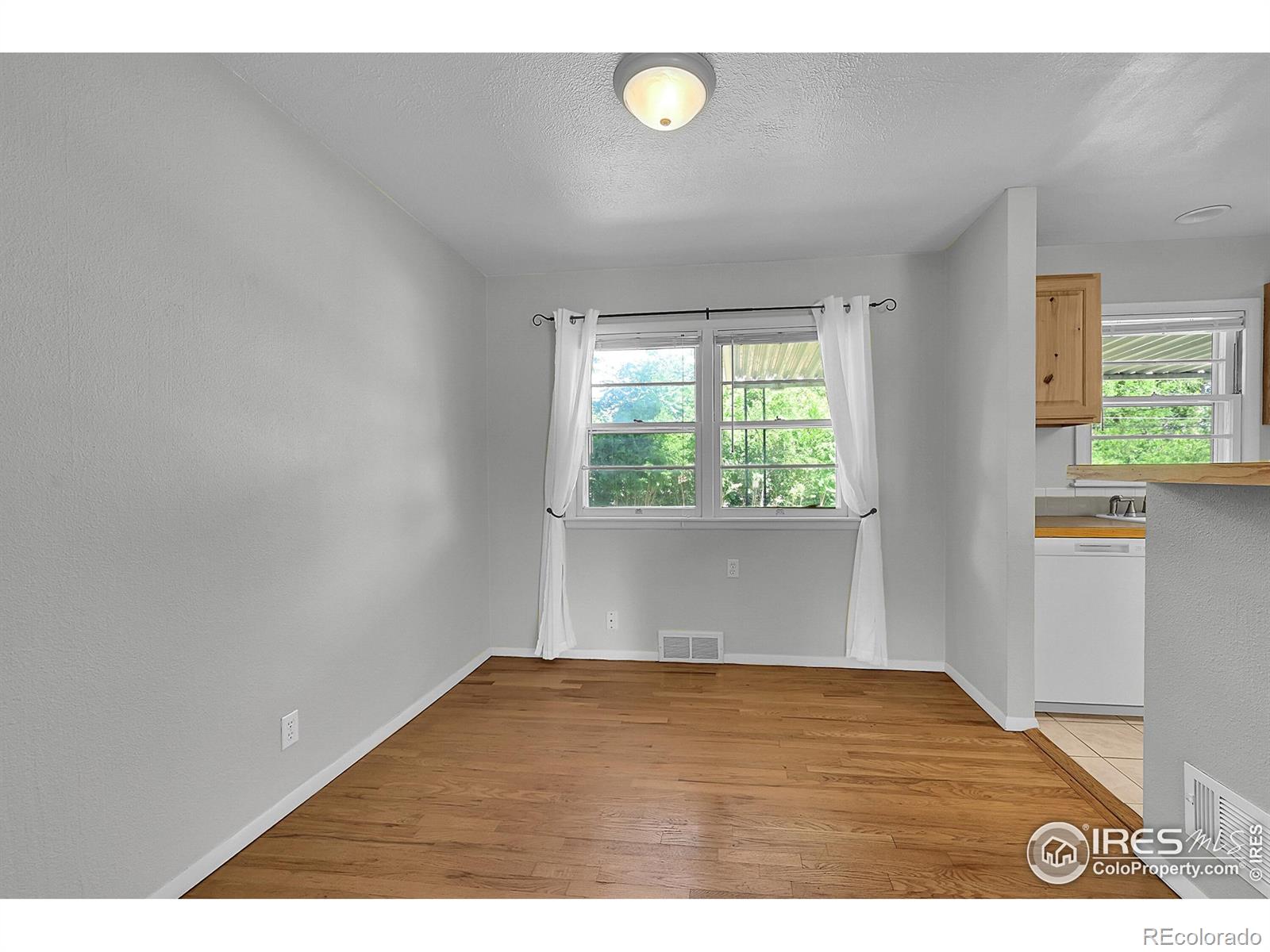 MLS Image #9 for 2416  15th avenue,greeley, Colorado