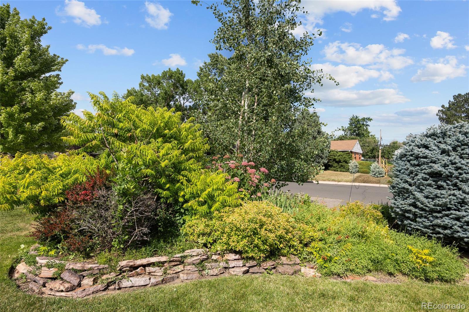MLS Image #3 for 745 s glencoe street,denver, Colorado