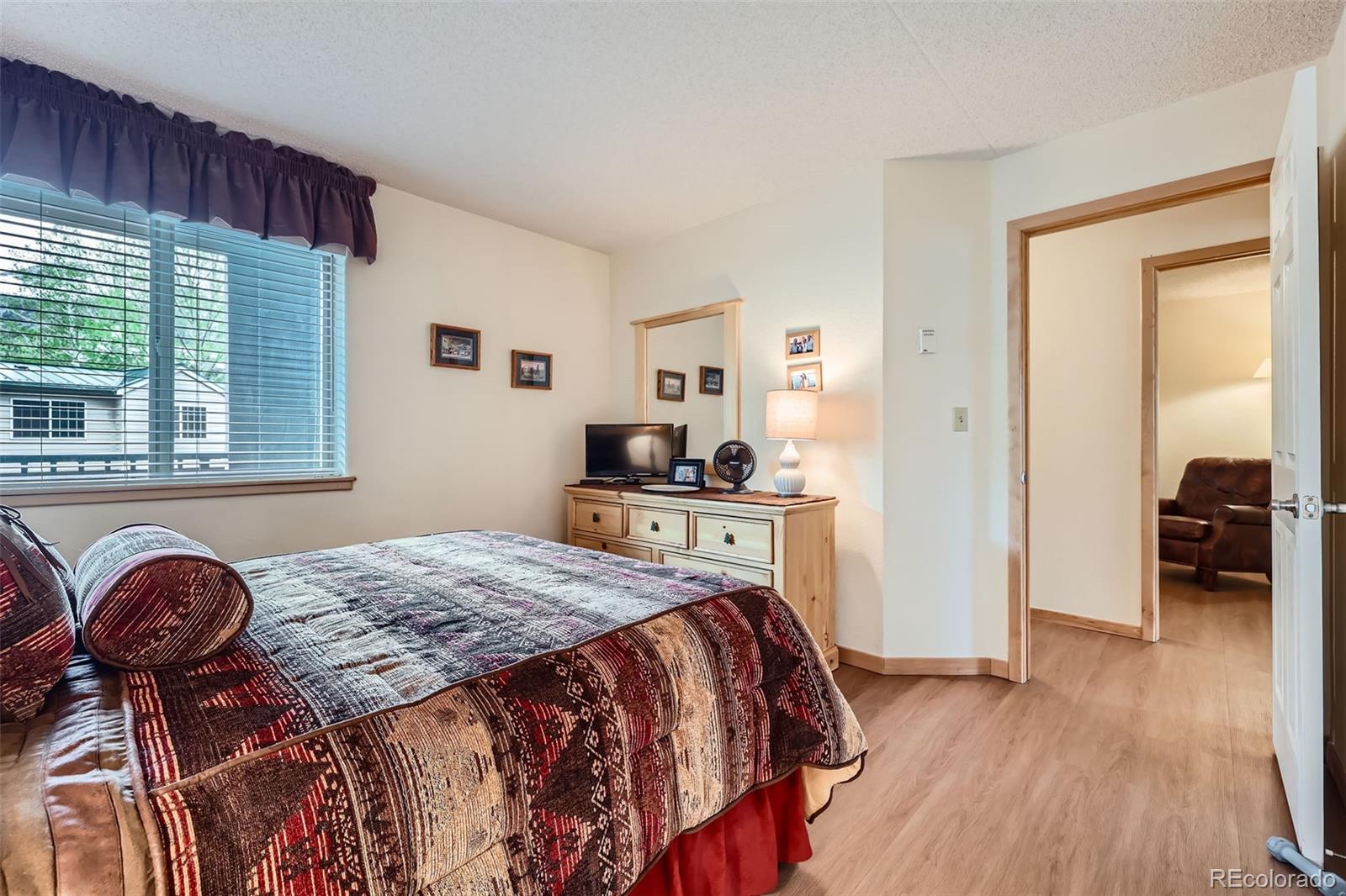 MLS Image #11 for 980  lakepoint drive,frisco, Colorado