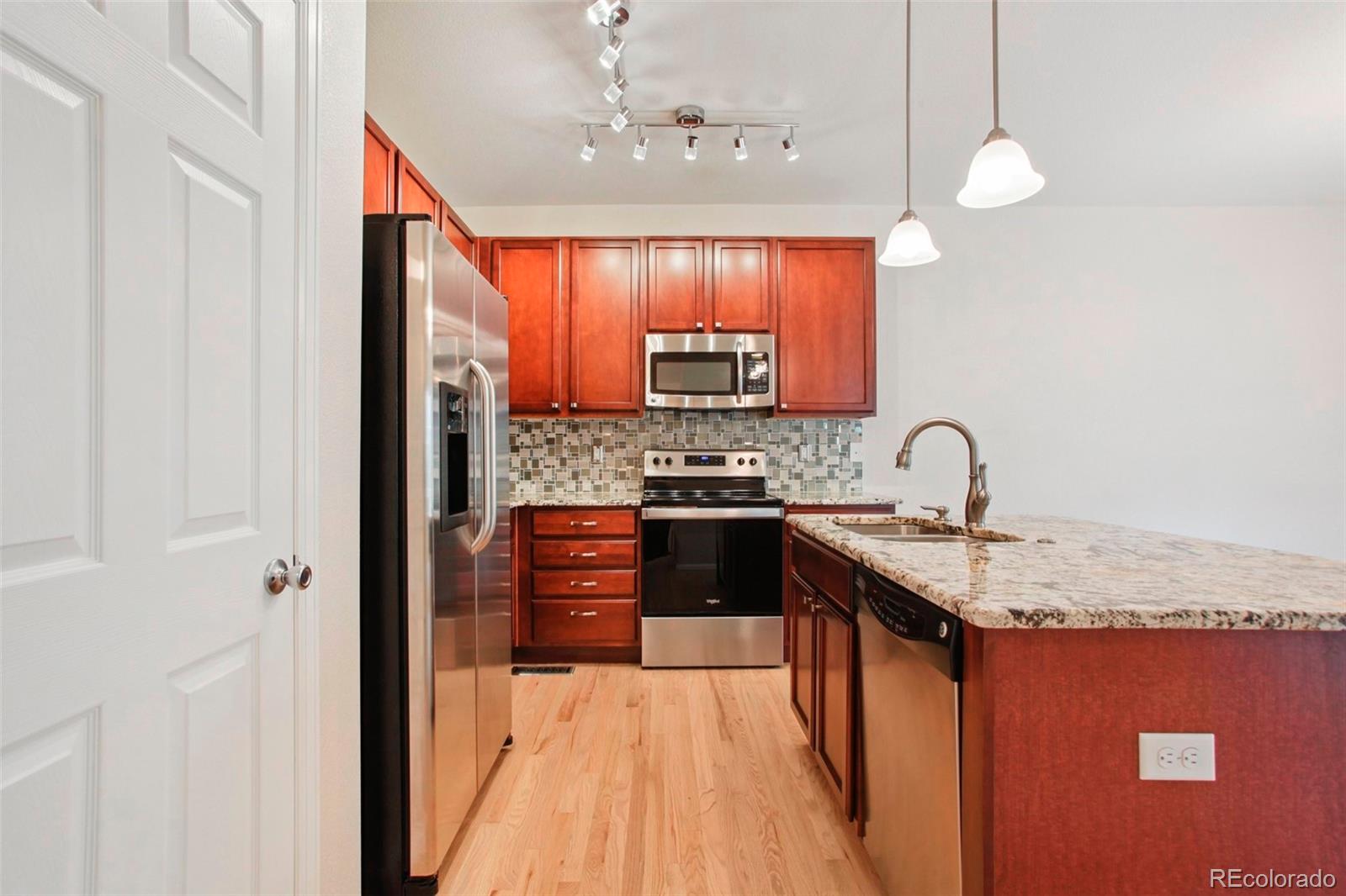 MLS Image #6 for 12944  grant circle,thornton, Colorado