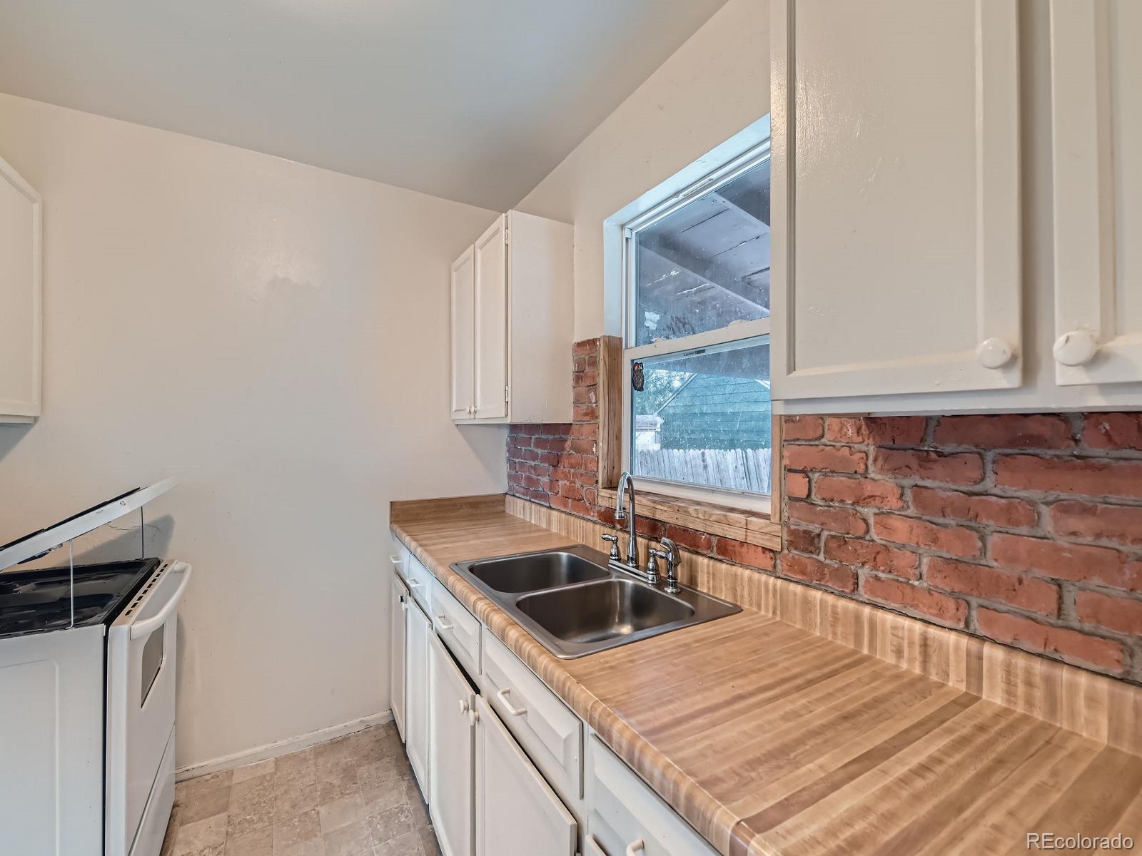 MLS Image #10 for 1850 w 50th avenue,denver, Colorado