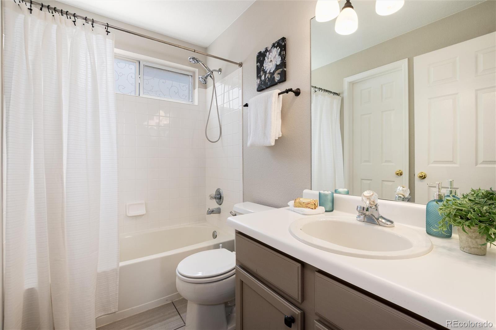 MLS Image #12 for 17778 e dorado drive,centennial, Colorado