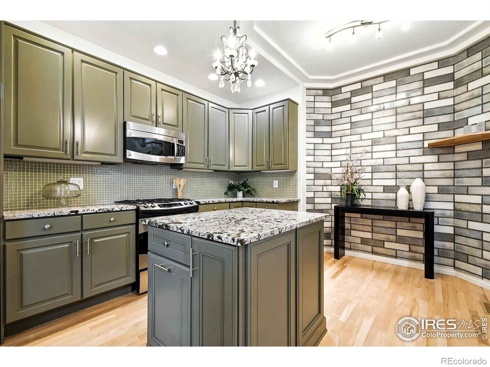 MLS Image #4 for 4332  clay commons court,boulder, Colorado