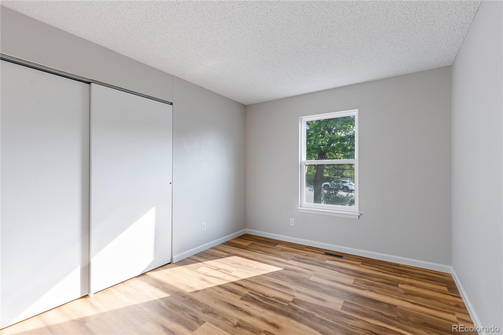 MLS Image #13 for 2452 s kittredge way,aurora, Colorado