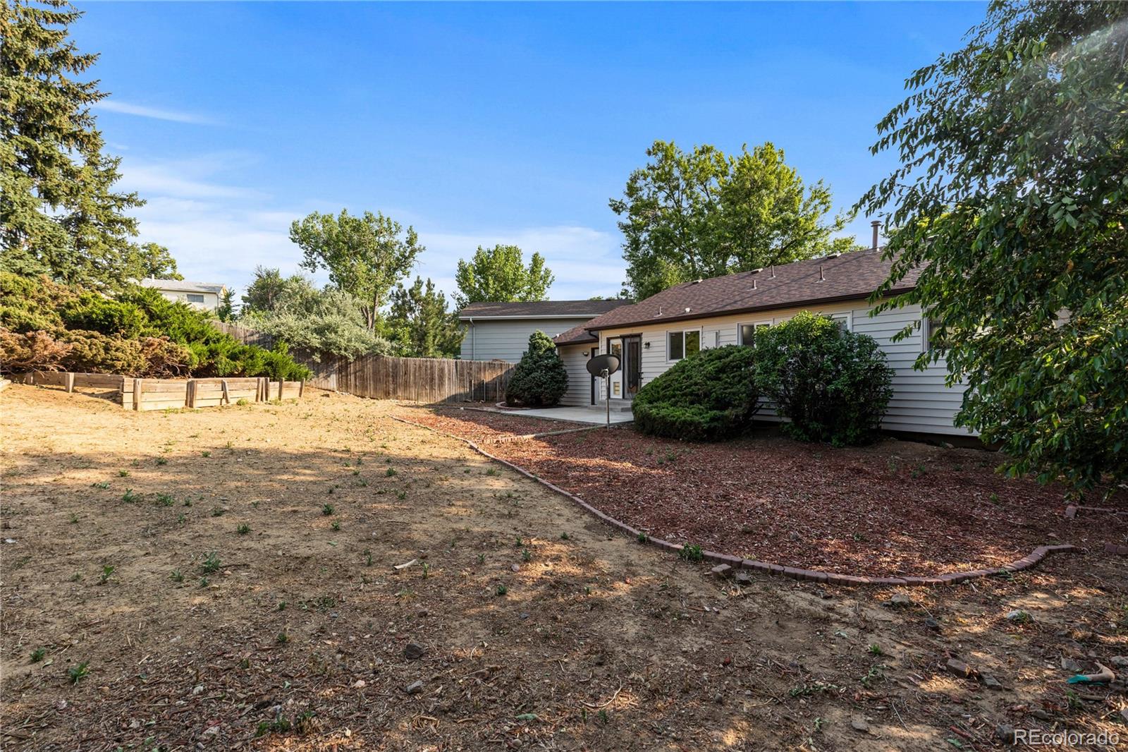 MLS Image #16 for 2452 s kittredge way,aurora, Colorado