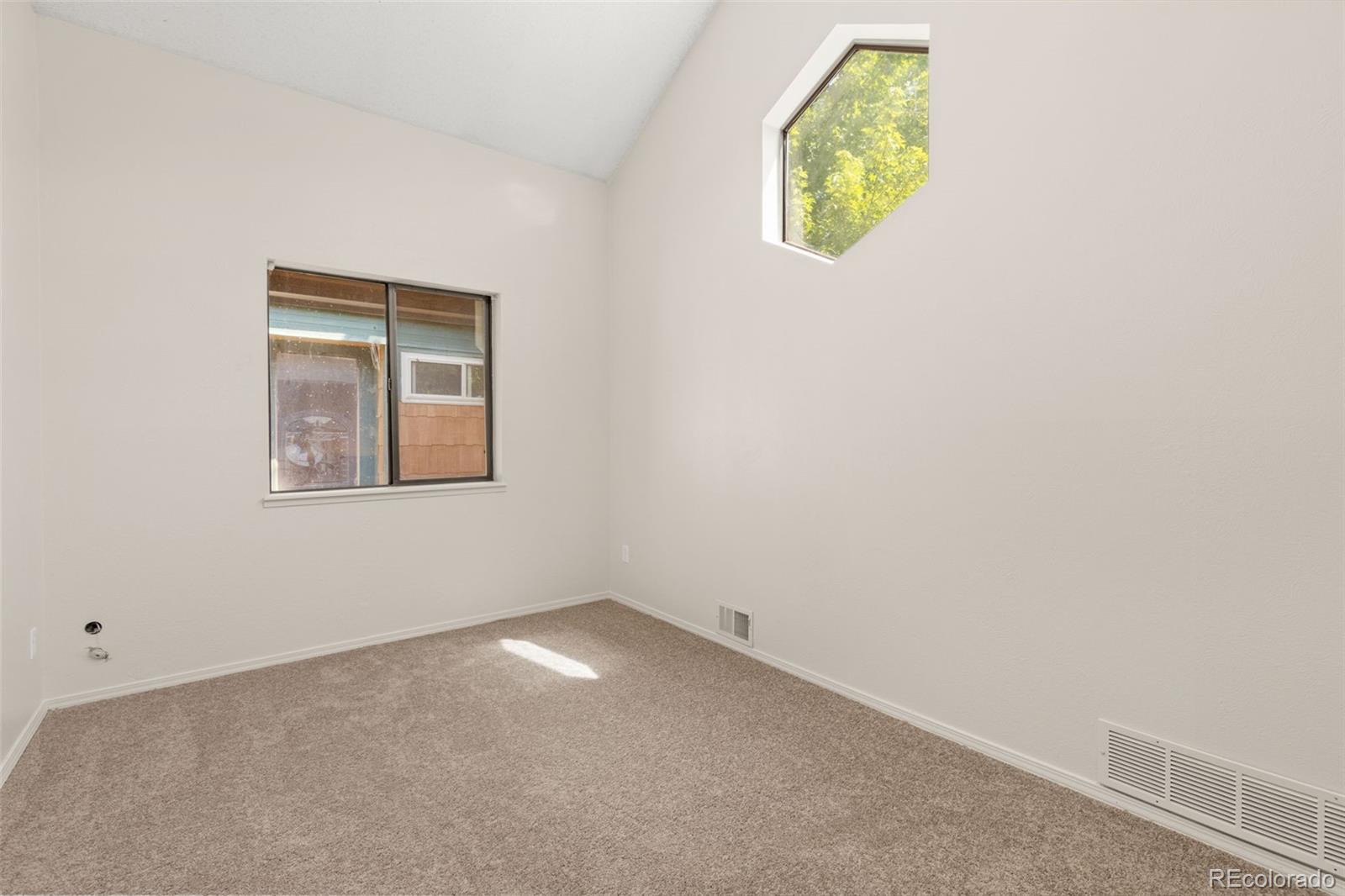 MLS Image #16 for 10201 w ida avenue,littleton, Colorado
