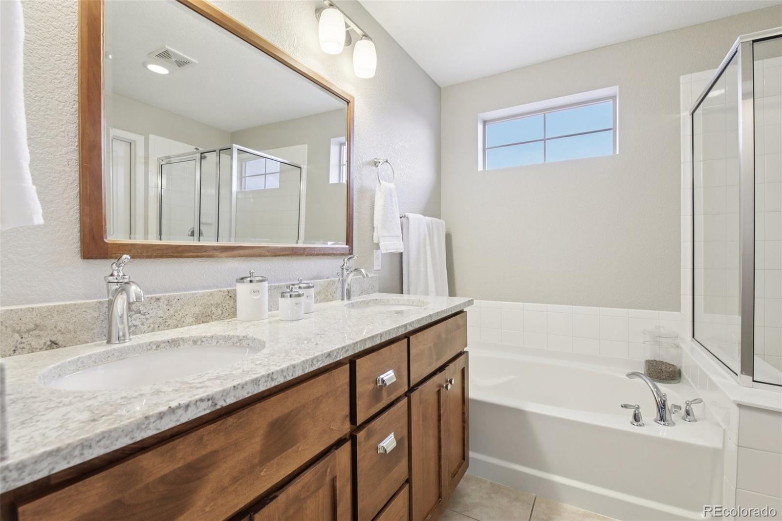 MLS Image #12 for 3240  spruce street,denver, Colorado