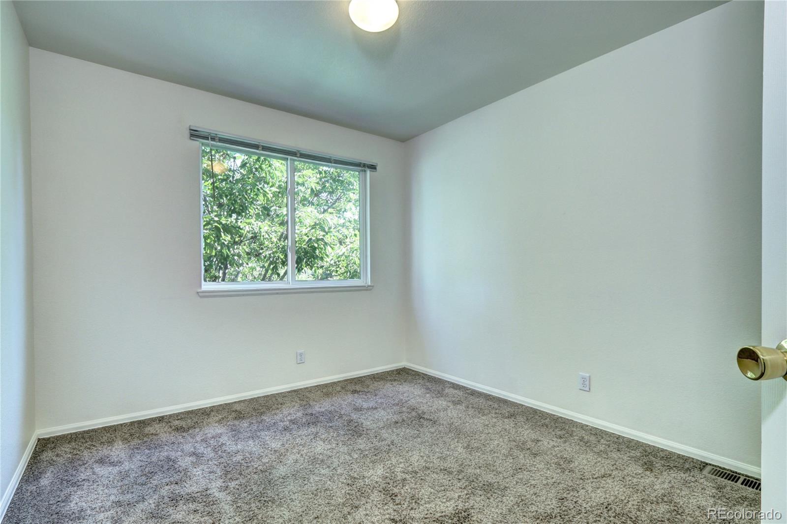 MLS Image #8 for 1997 e 102nd circle,thornton, Colorado