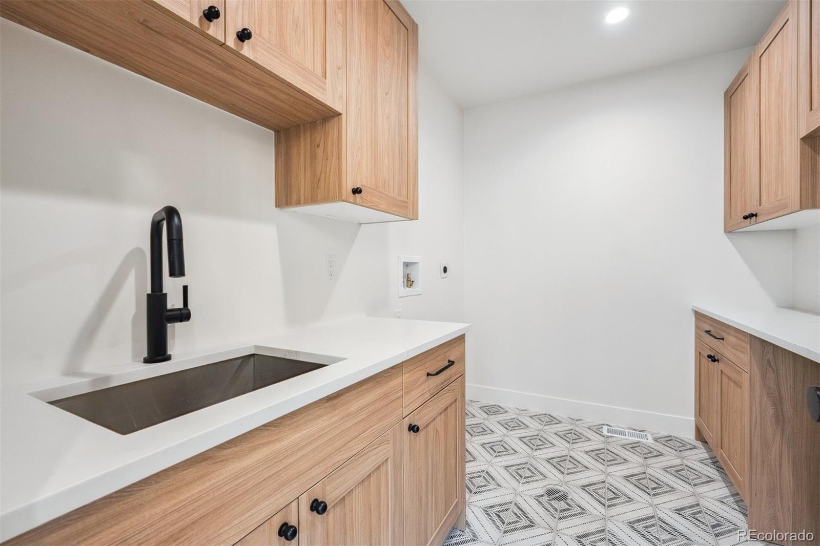 MLS Image #21 for 2845 w 36th avenue,denver, Colorado