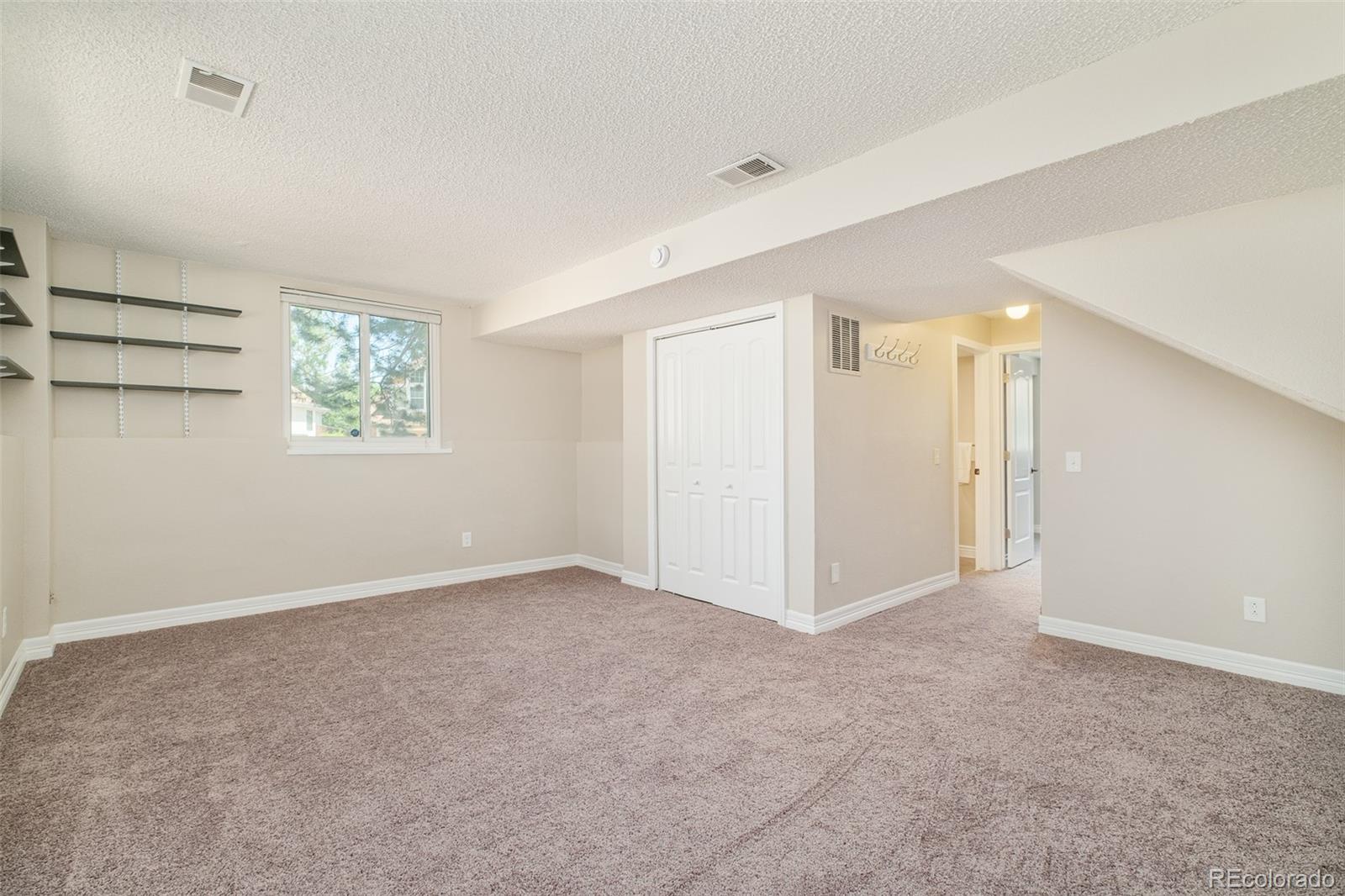 MLS Image #33 for 19595  n mitchell drive,denver, Colorado