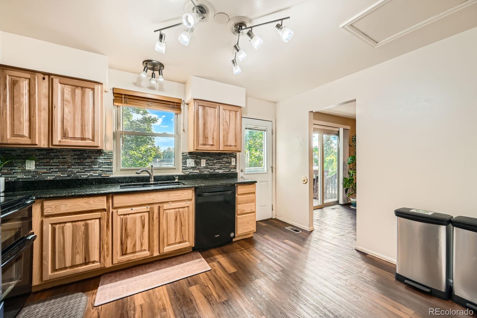 MLS Image #10 for 4049 s nucla way,aurora, Colorado