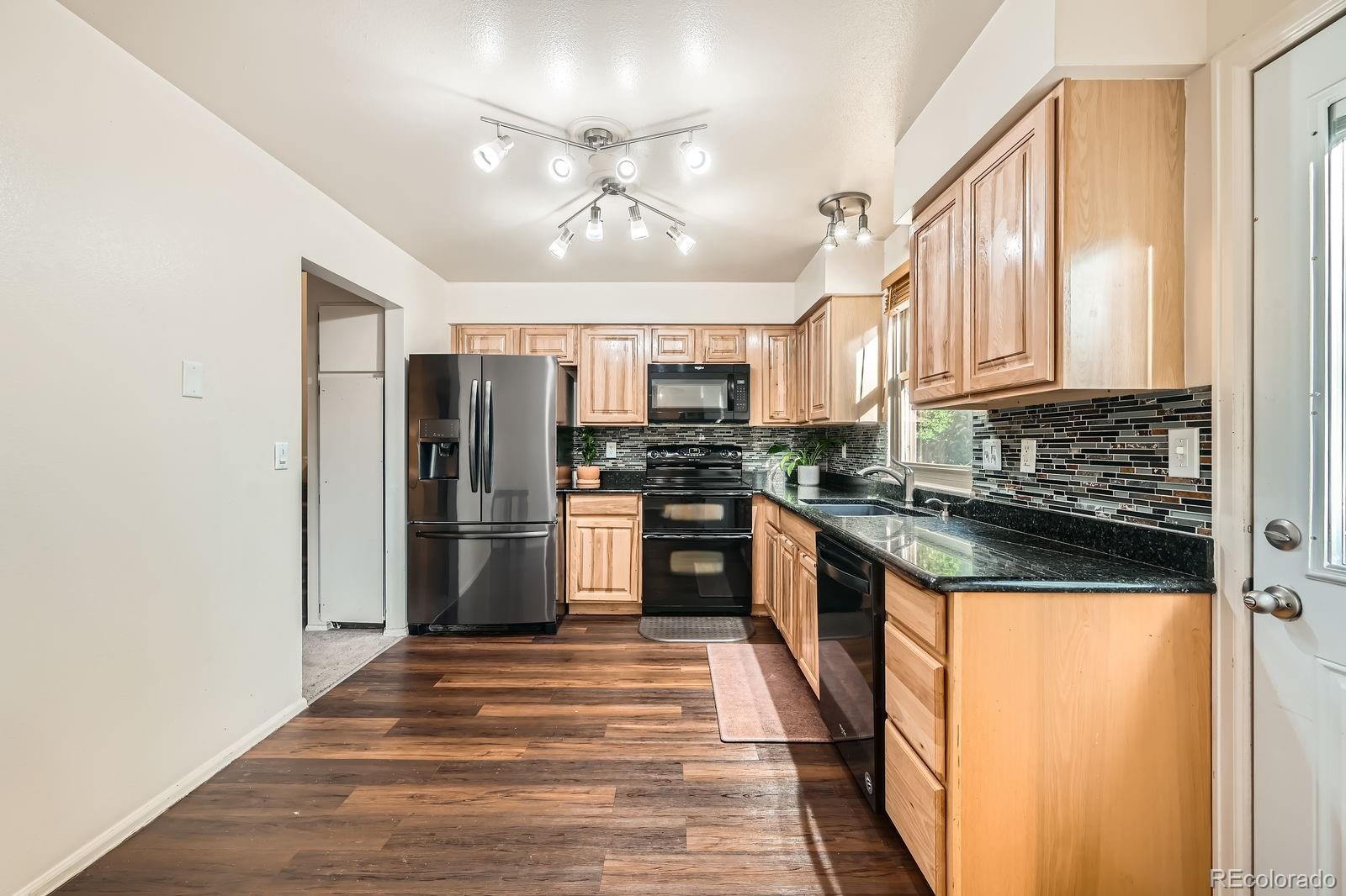 MLS Image #8 for 4049 s nucla way,aurora, Colorado