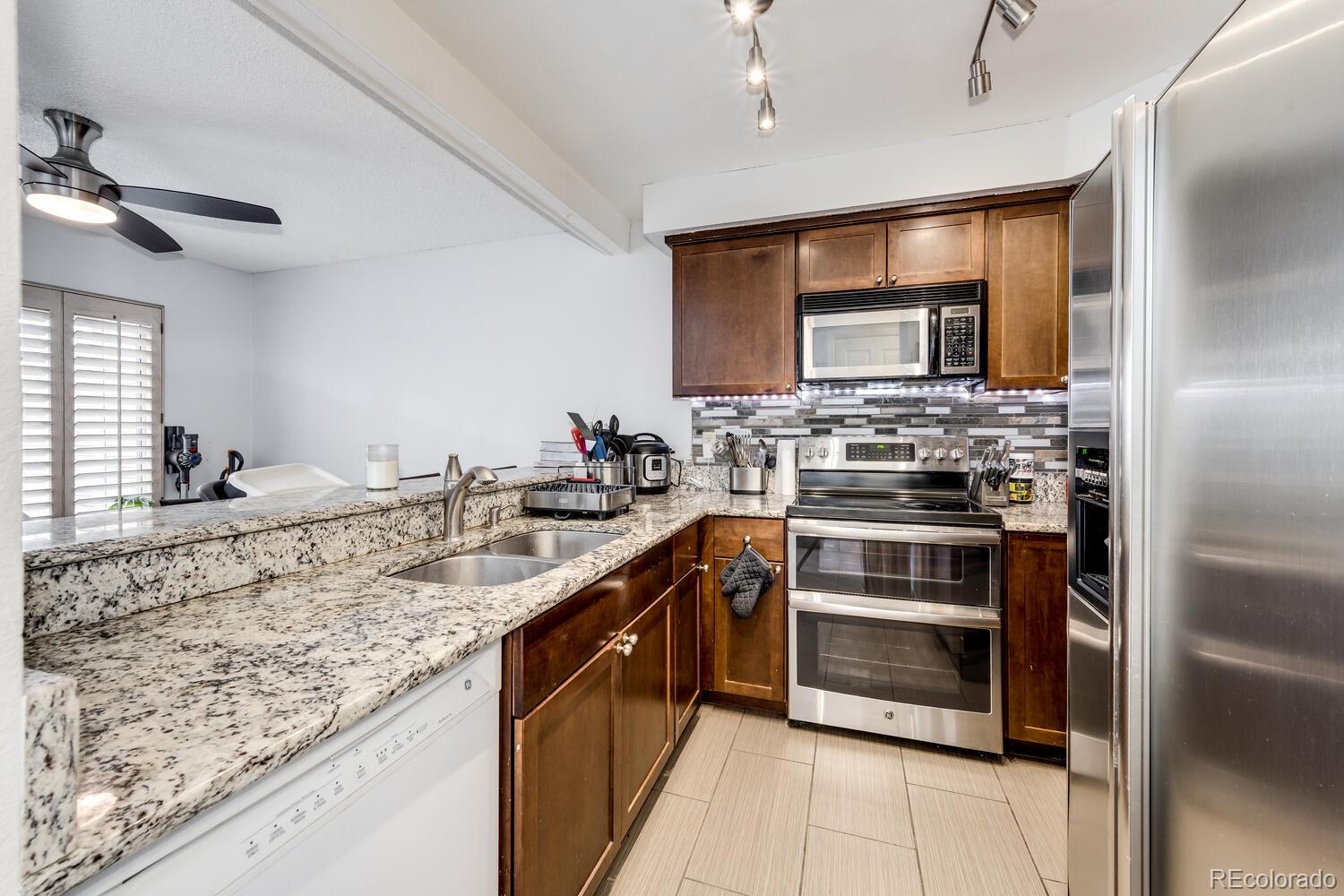 MLS Image #8 for 4356 s blackhawk way,aurora, Colorado