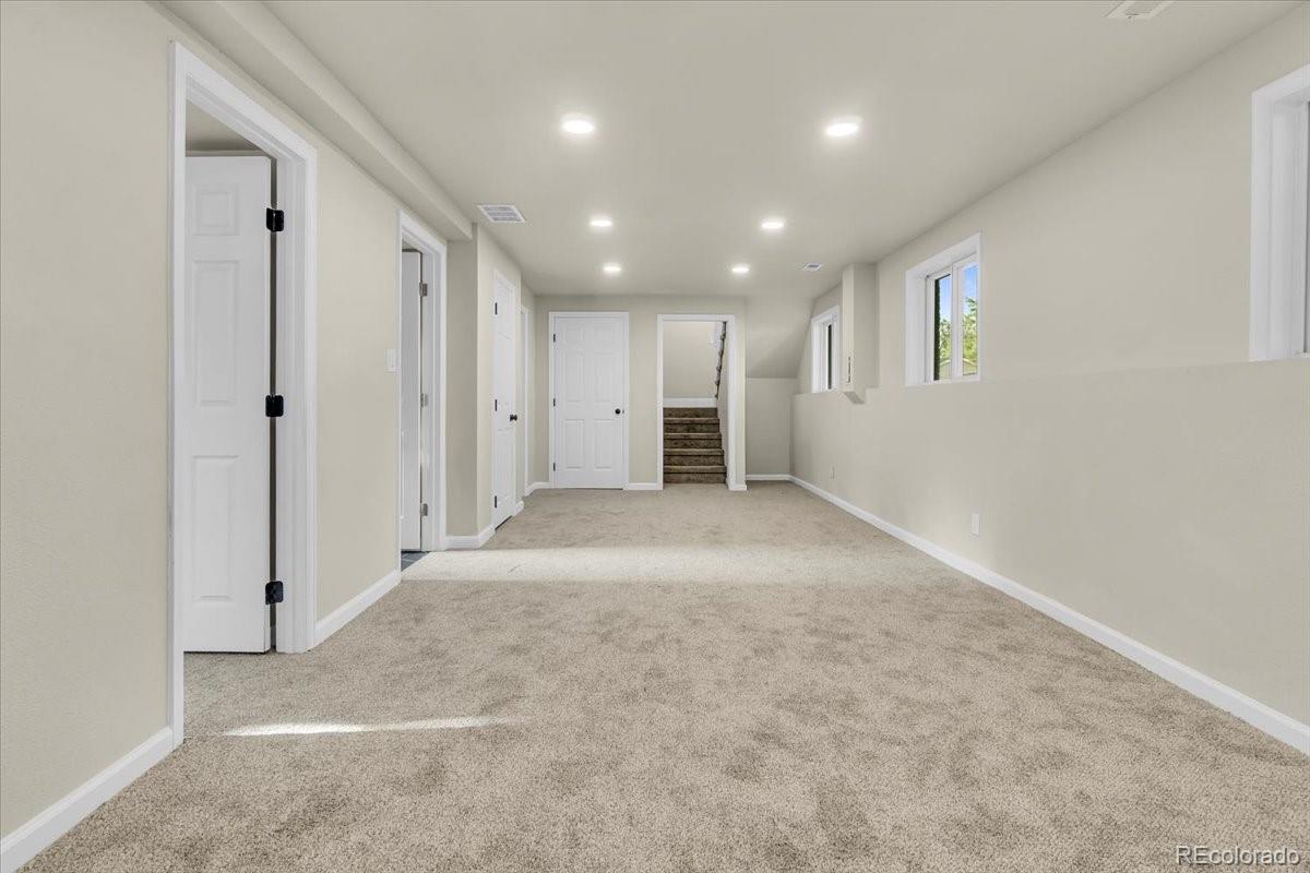 MLS Image #17 for 9725  elizabeth street,thornton, Colorado