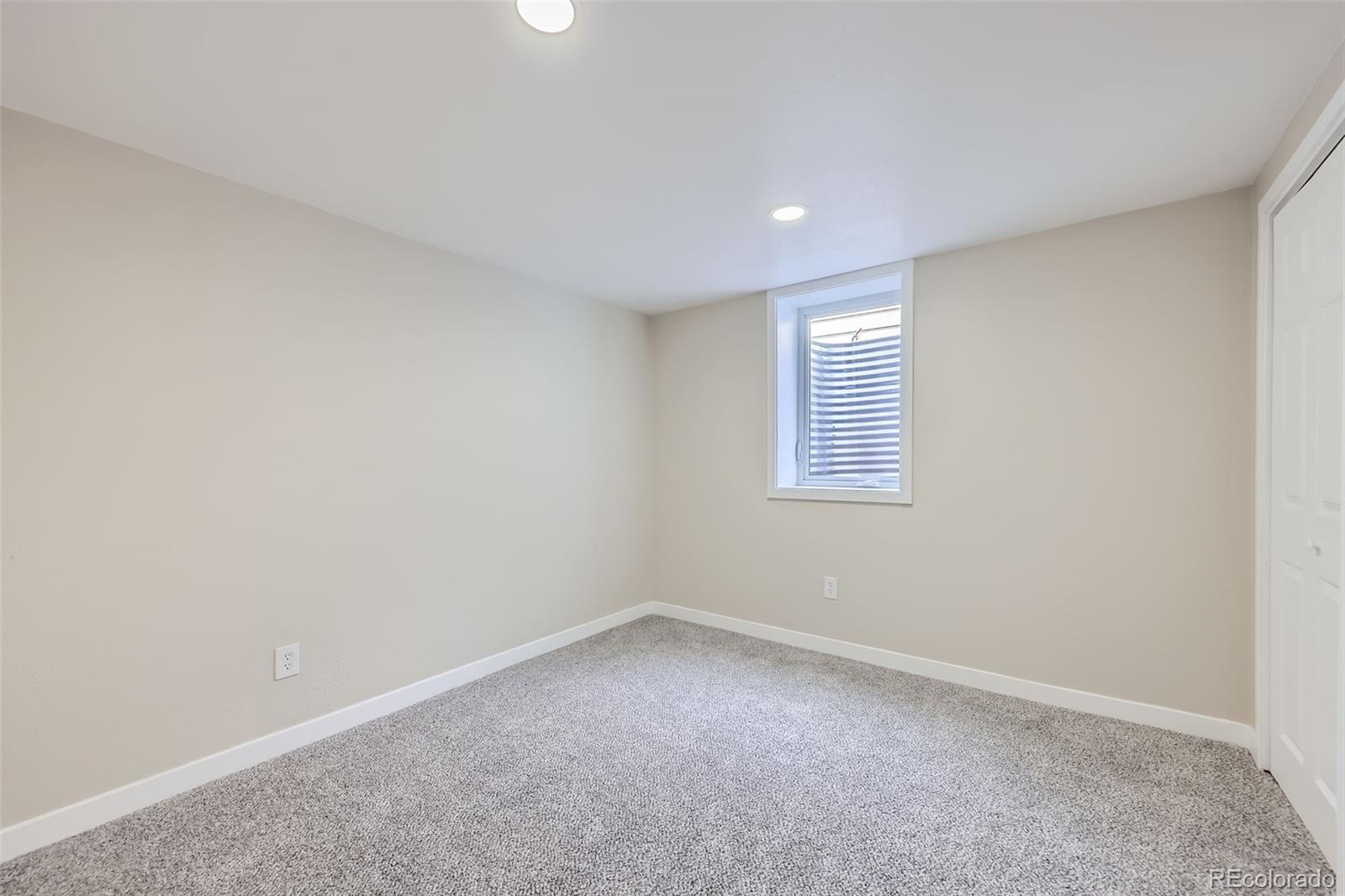 MLS Image #19 for 1750 s zuni street,denver, Colorado