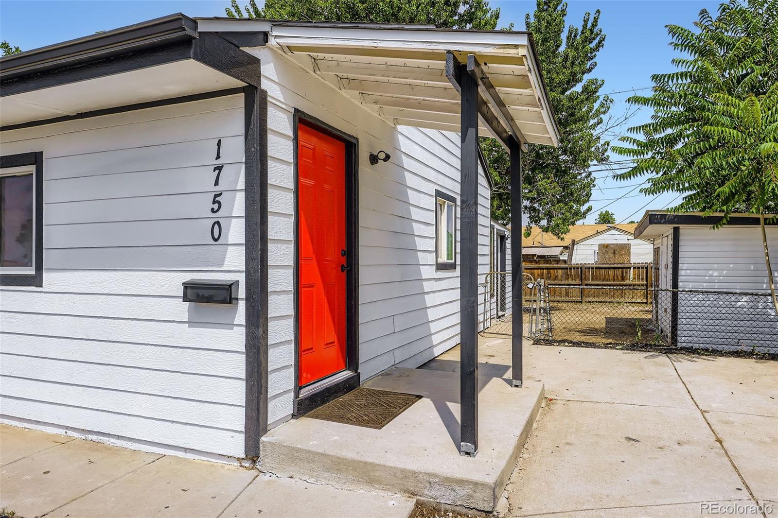 MLS Image #23 for 1750 s zuni street,denver, Colorado