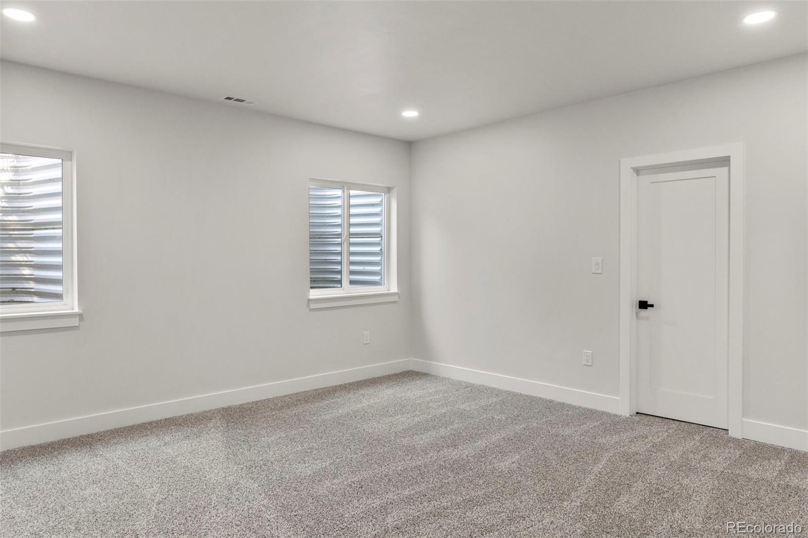 MLS Image #28 for 587 e paradise drive,pueblo west, Colorado