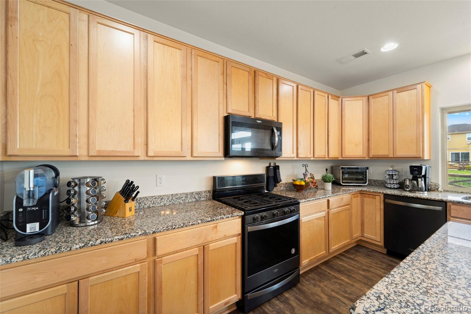 MLS Image #3 for 6327  kildare drive,colorado springs, Colorado