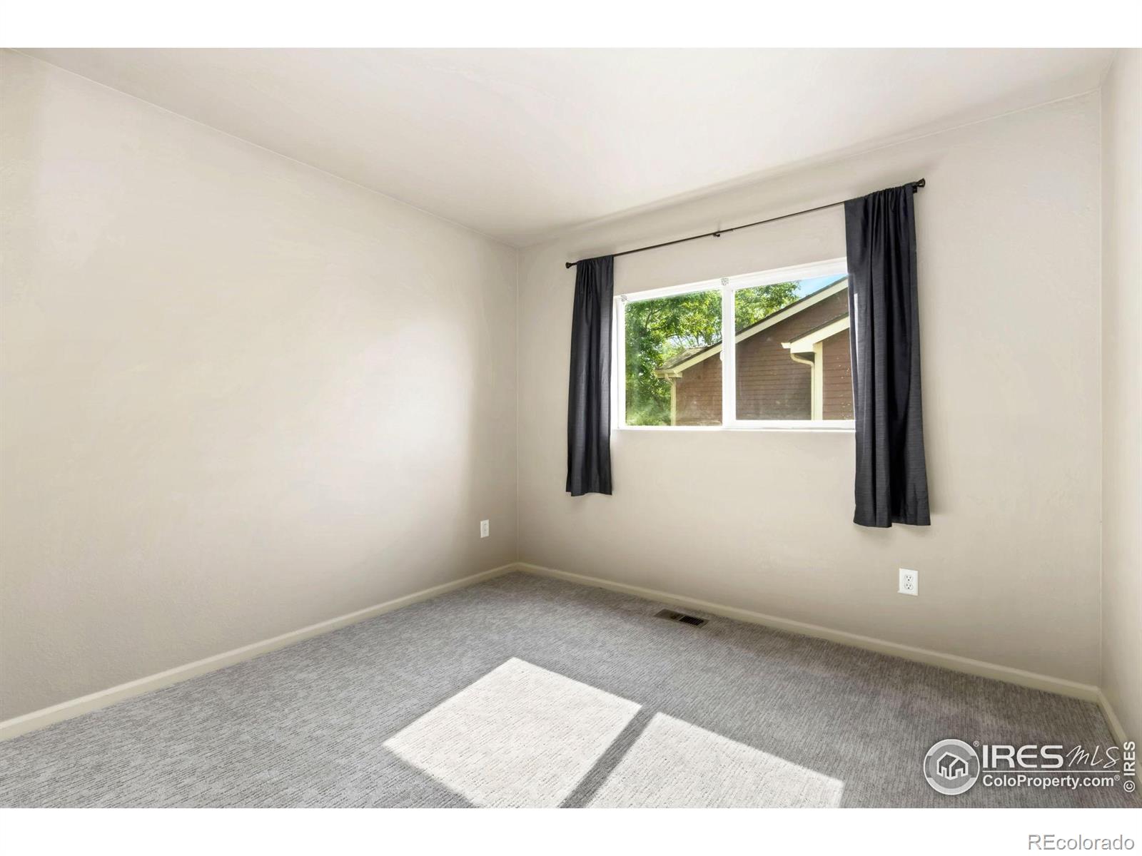 MLS Image #11 for 3902  celtic lane,fort collins, Colorado