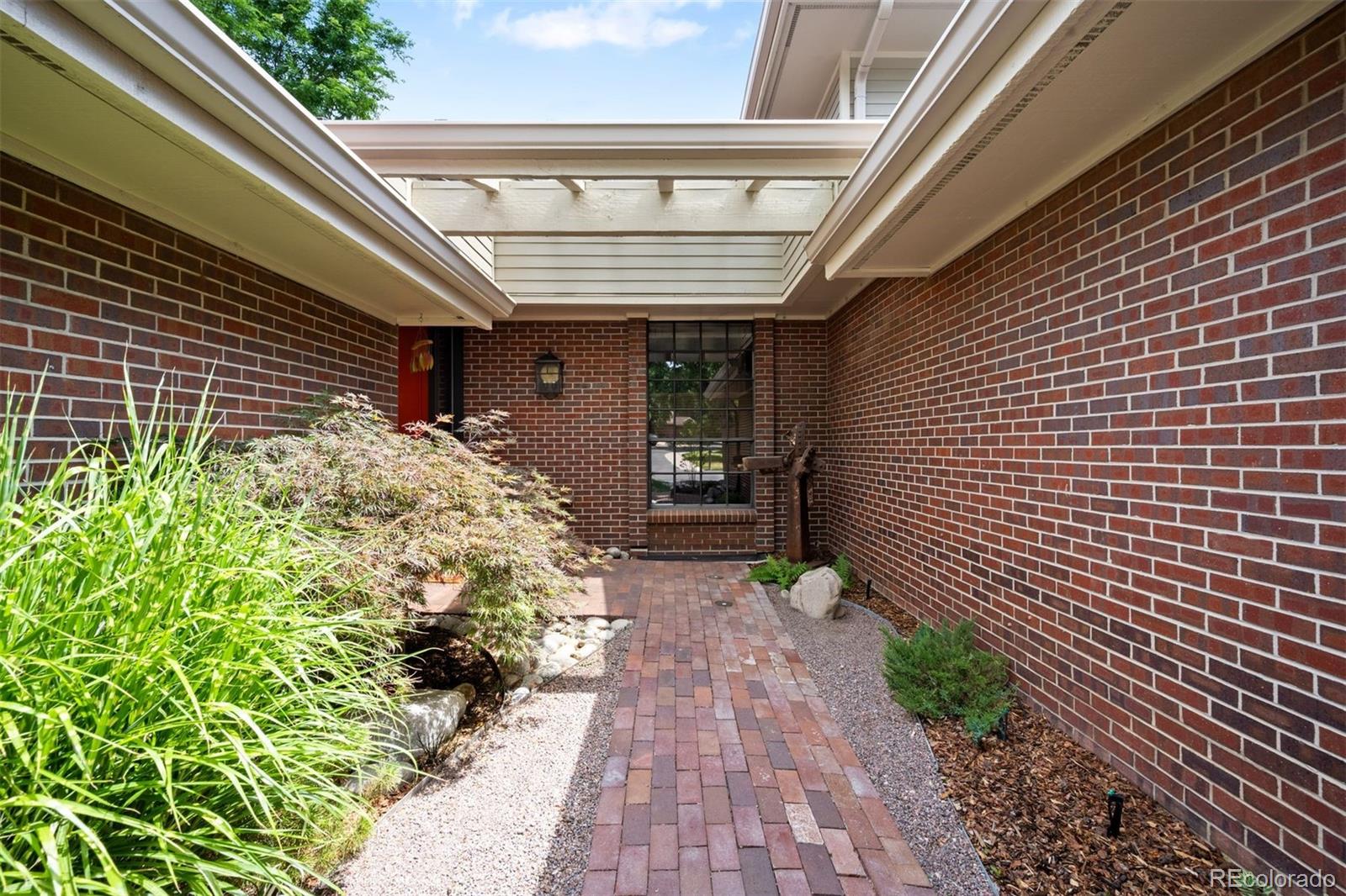 MLS Image #1 for 2800 s university boulevard,denver, Colorado