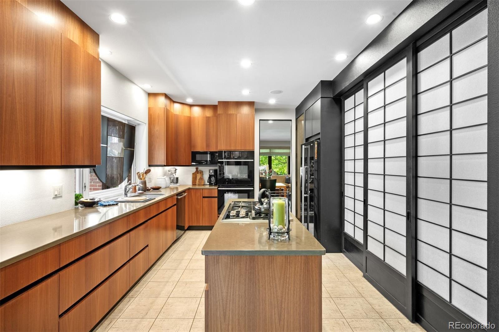 MLS Image #6 for 2800 s university boulevard,denver, Colorado
