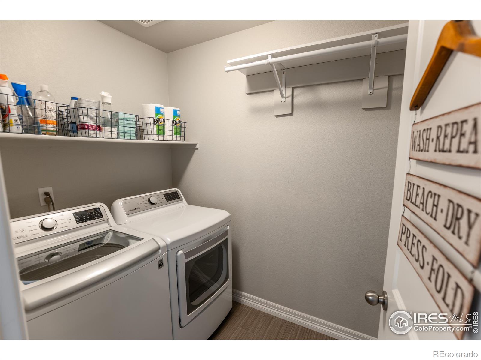 MLS Image #29 for 2355  saddle back court,fort lupton, Colorado