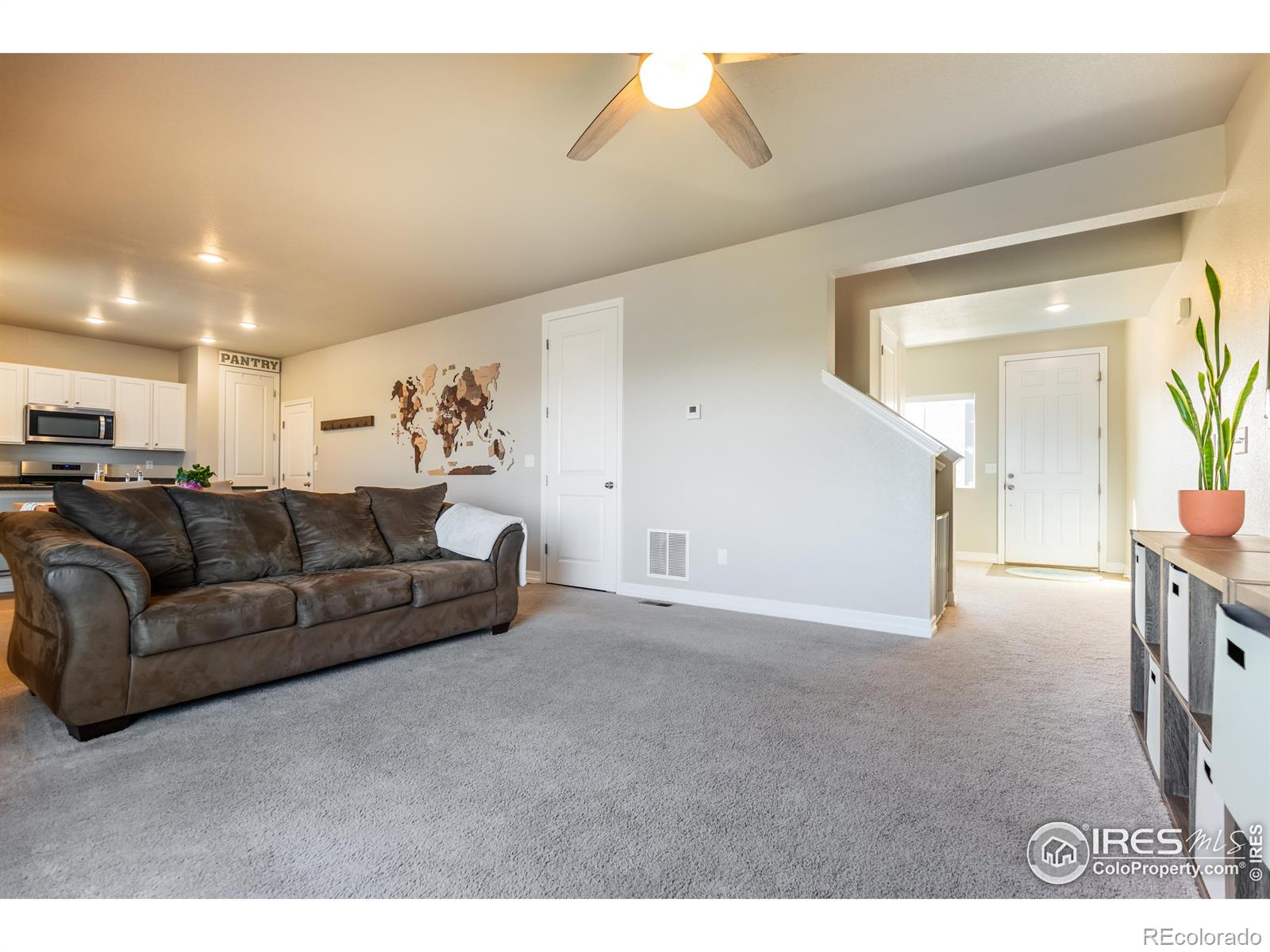 MLS Image #4 for 2355  saddle back court,fort lupton, Colorado